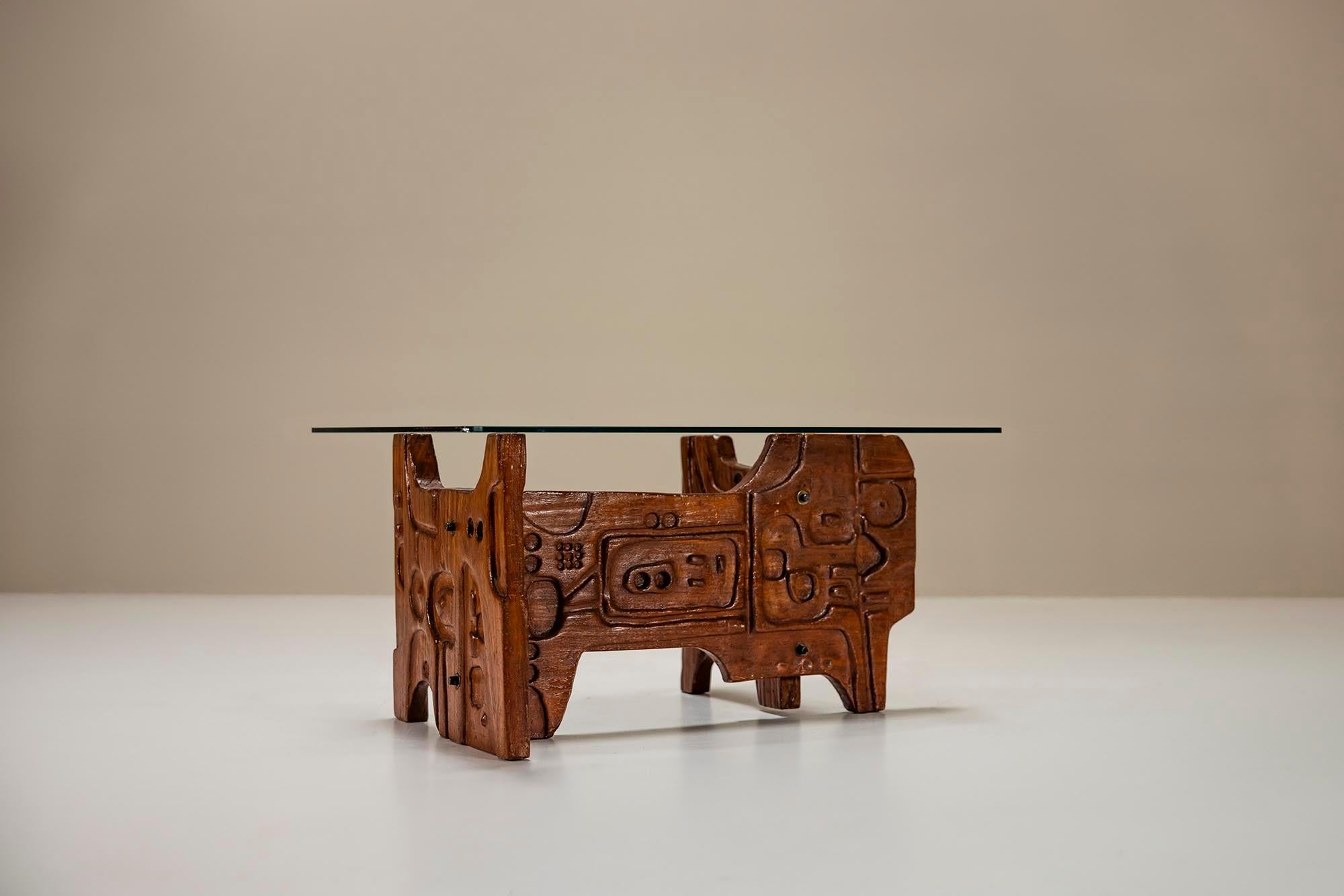 Italian Coffee Table attributed to Nerone e Patuzzi Gruppo NP2, Italy 1970s For Sale