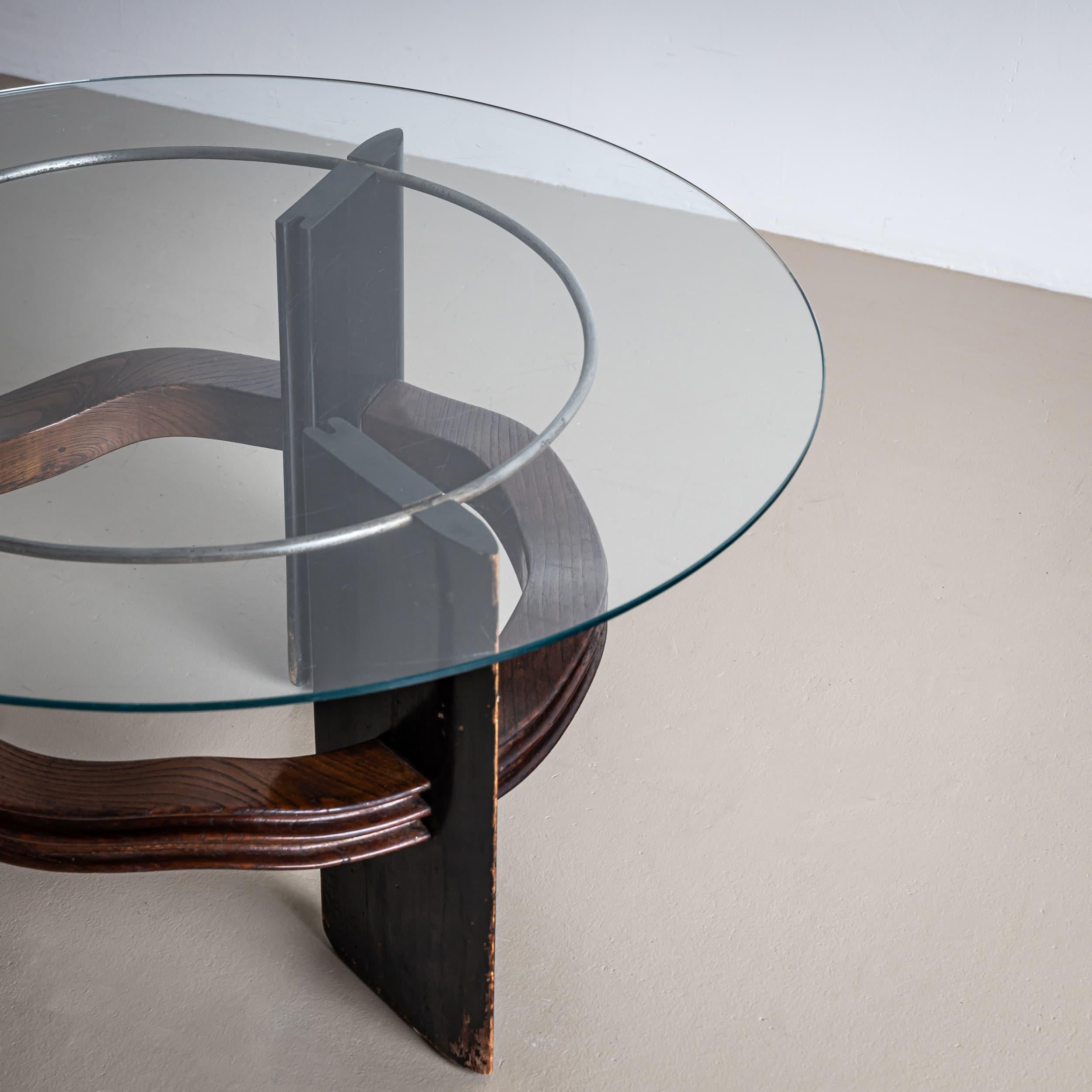 Italian Coffee Table attributed to Vittorio Valabrega, Italy For Sale