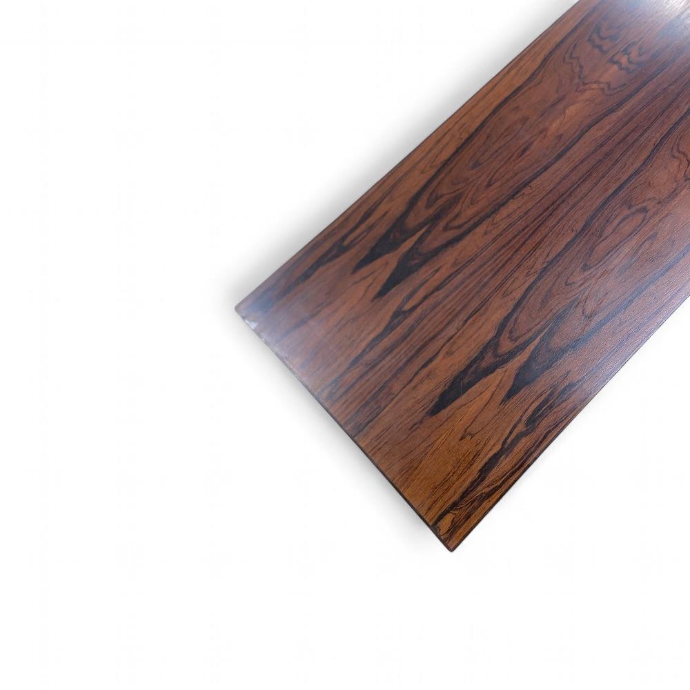20ième siècle Table basse - banc en noyer, design suédois en vente