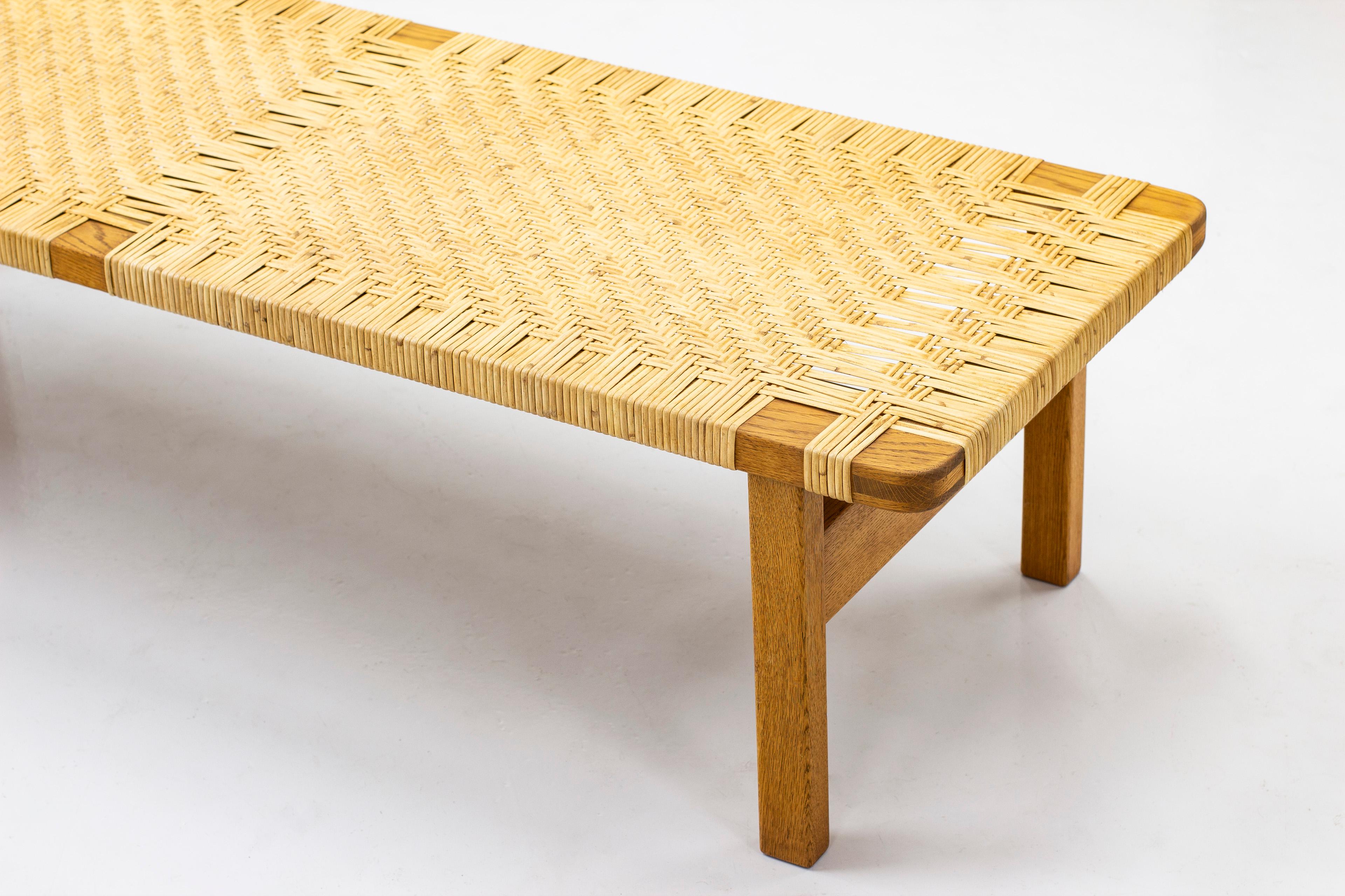 Danish Coffee Table/Bench Model 5272 Designed by Børge Mogensen for Fredericia