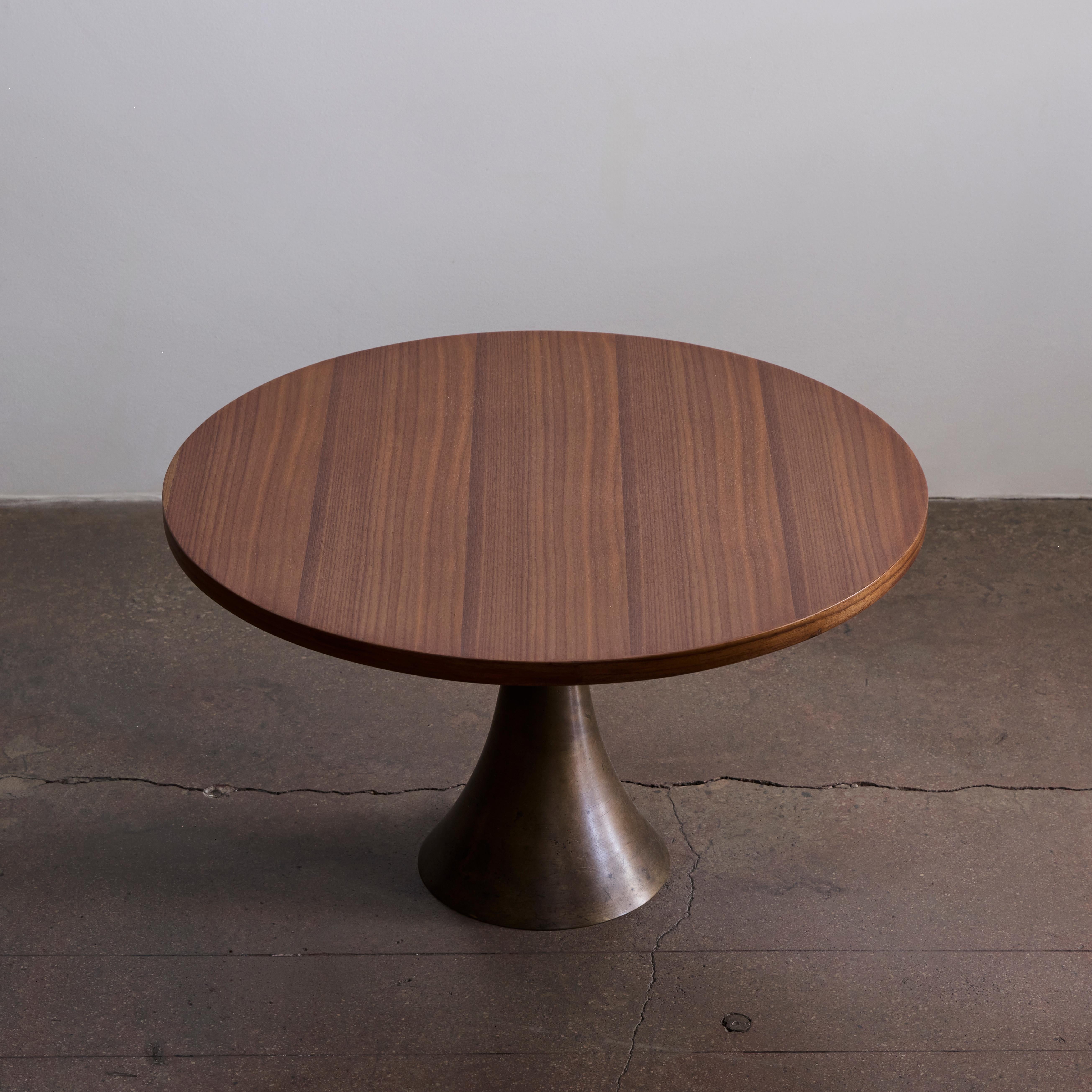 Mid-20th Century Coffee Table by Angelo Mangiarotti for Bernini For Sale