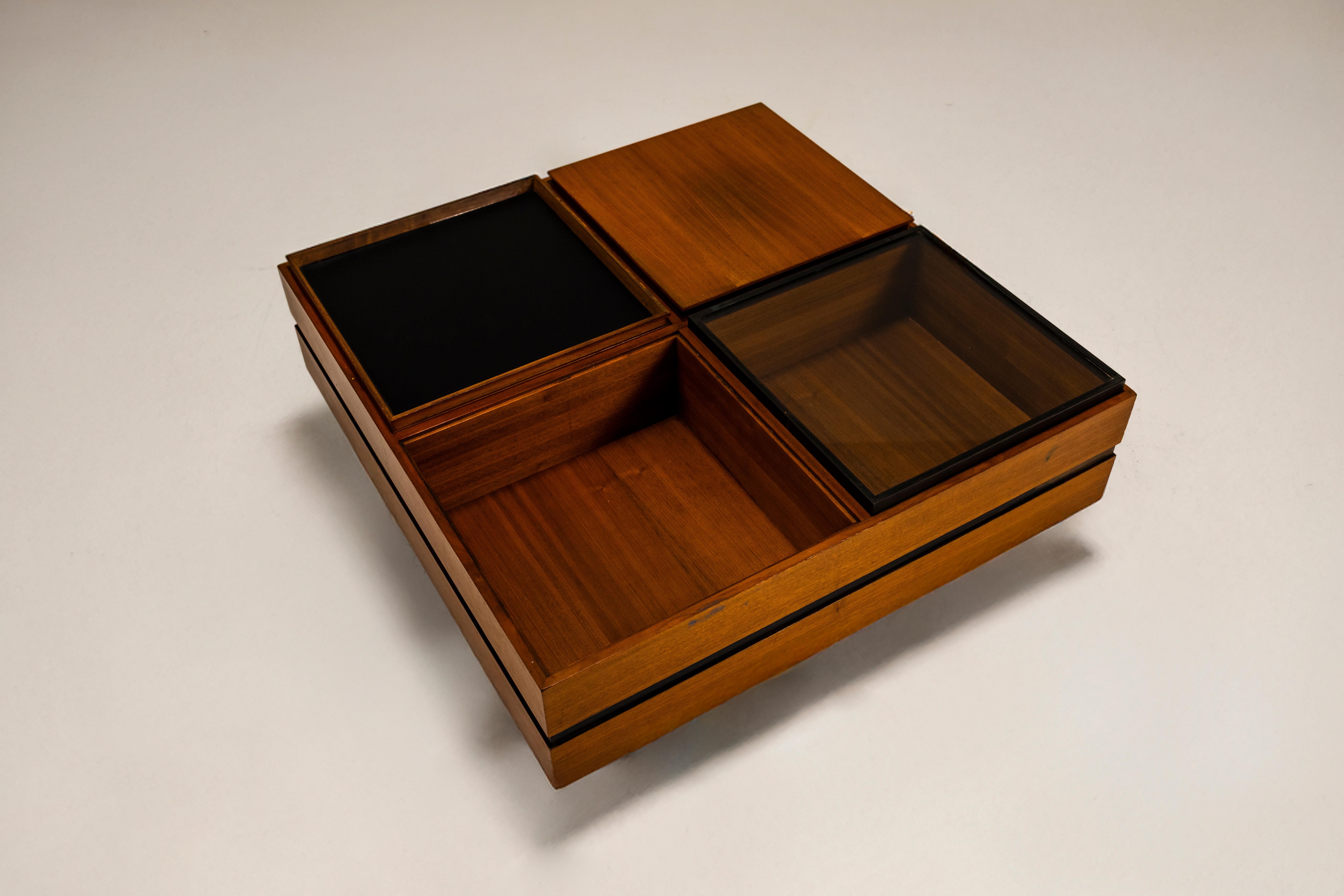 Coffee Table by Carlo Hauner for Forma, 1960s Bon état - En vente à Hellouw, NL