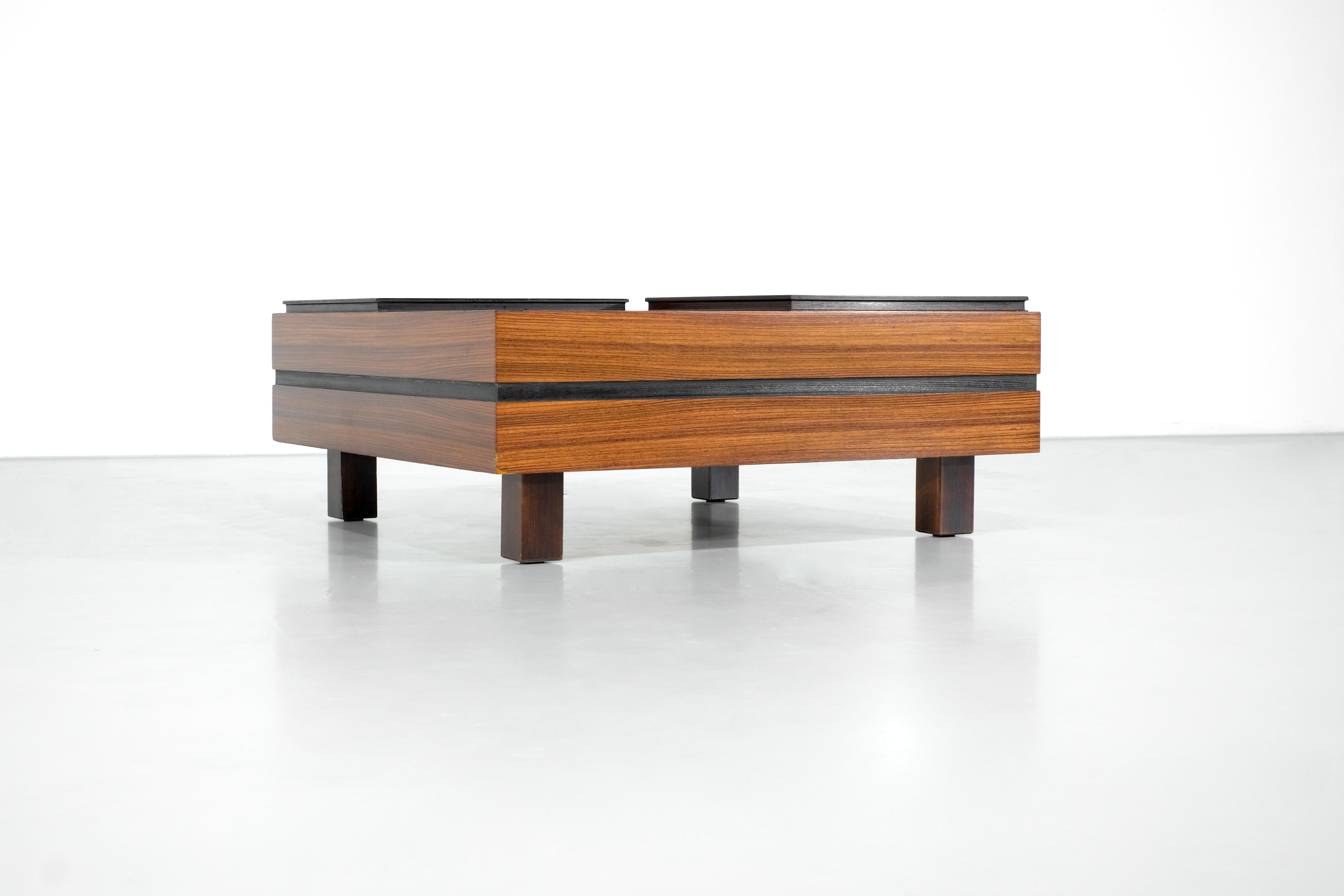 Table basse de Carlo Hauner pour Forma Italy des années 1960. en vente 5