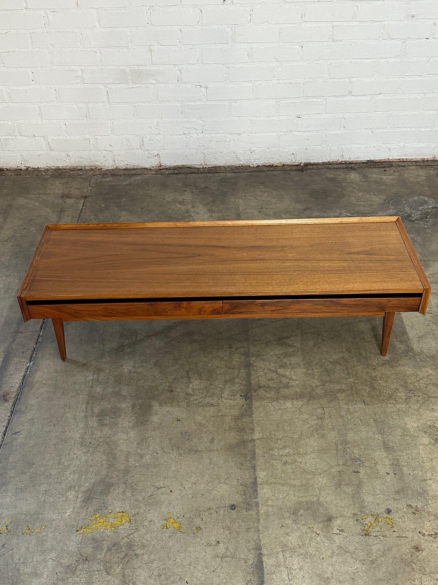Mid-20th Century Coffee table by Dillingham For Sale