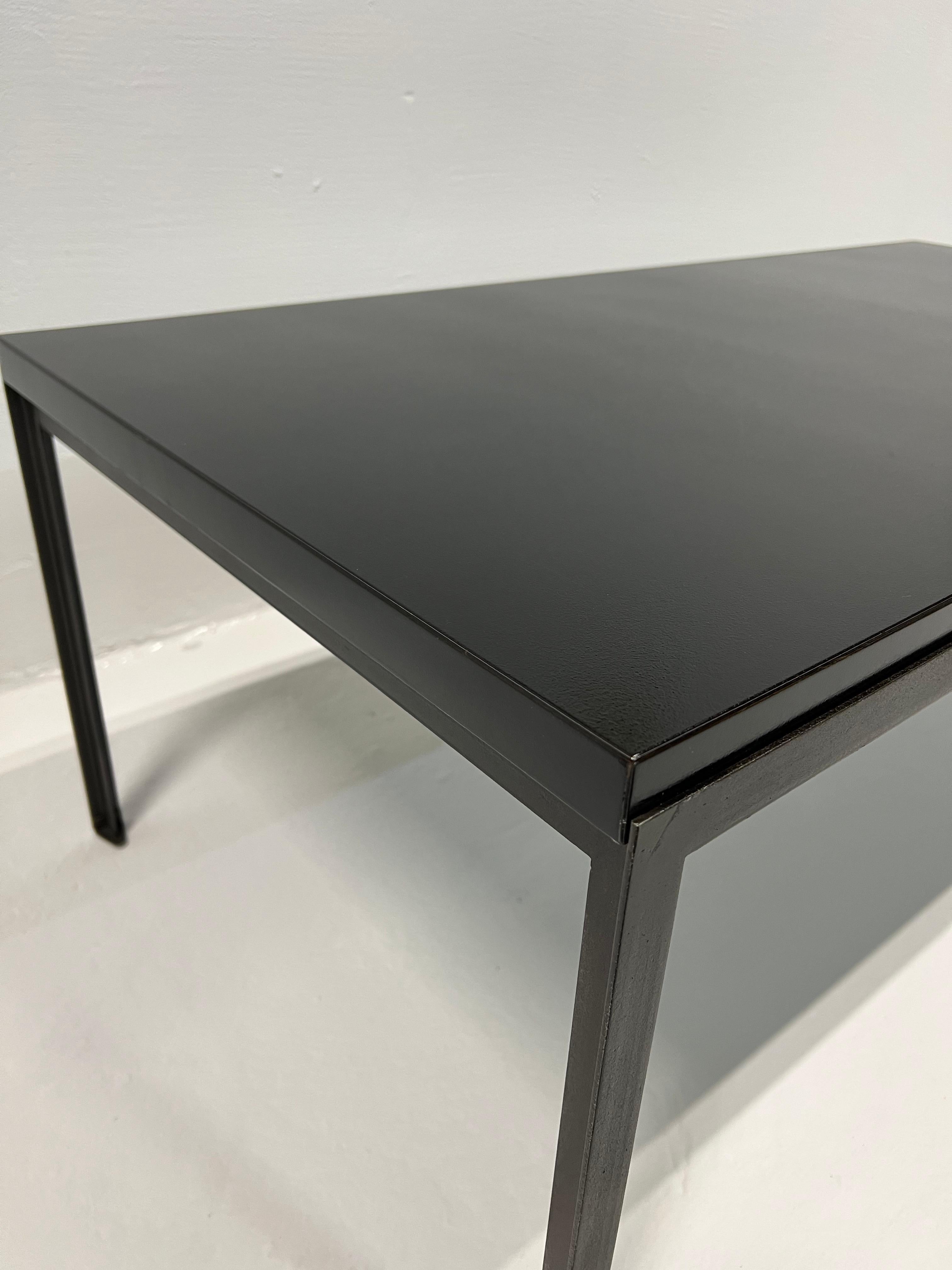 Coffee Table by Florence Knoll 10