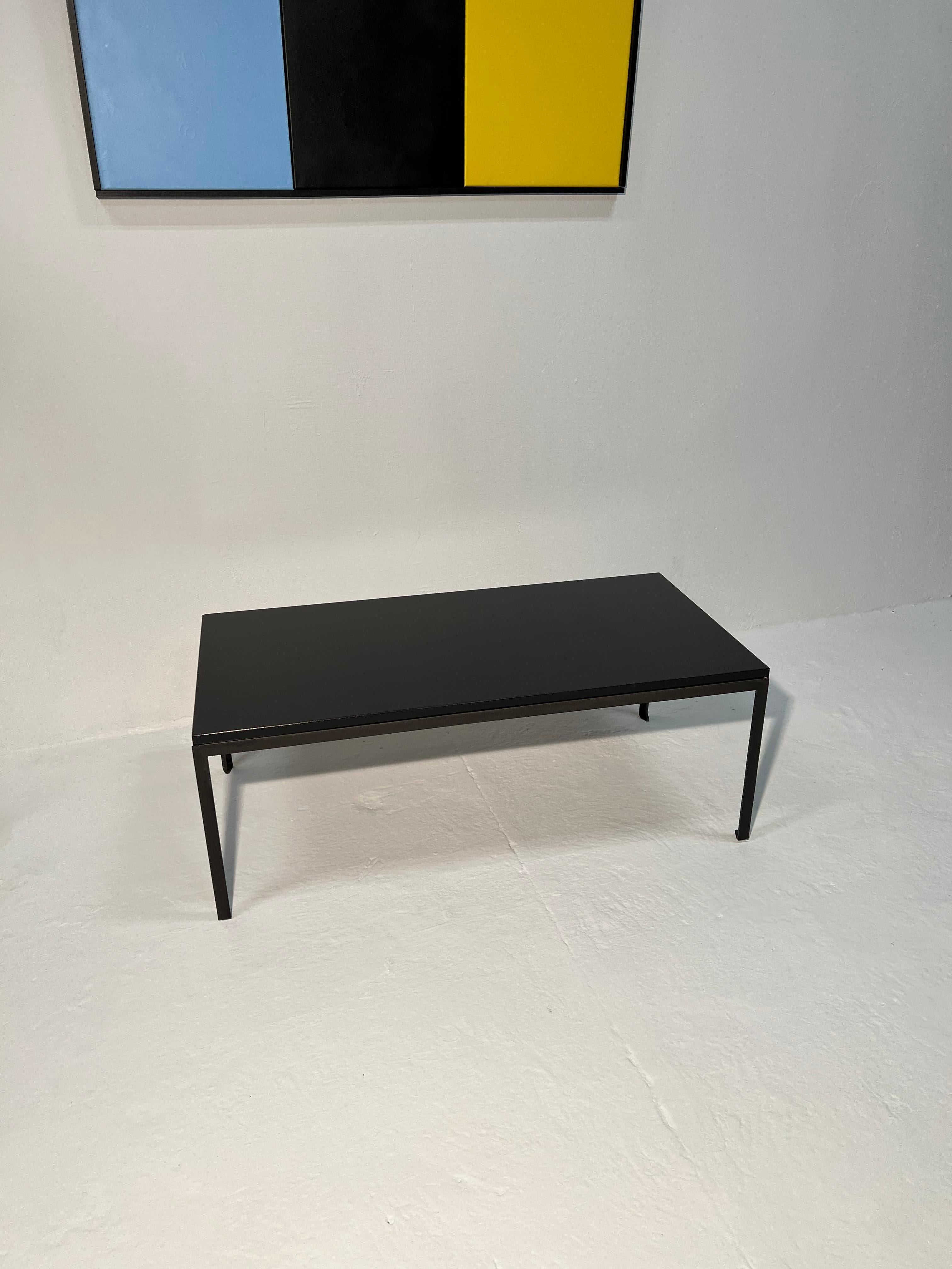 Coffee Table by Florence Knoll In Good Condition In LYON, FR