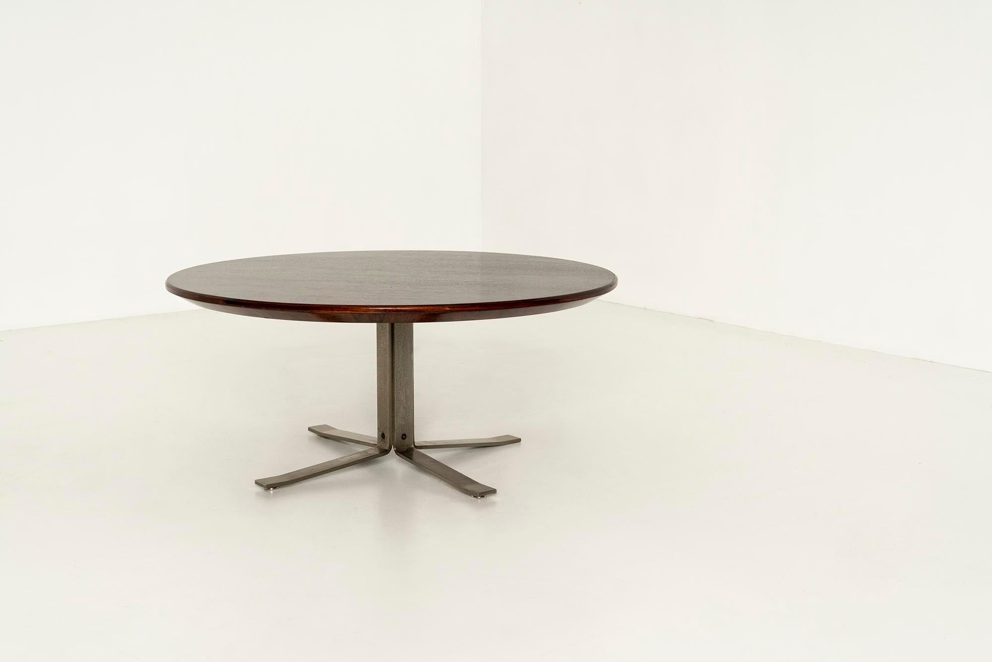 Mid-20th Century Coffee Table by Formanova in Rosewood Veneer, Italy, 1960s