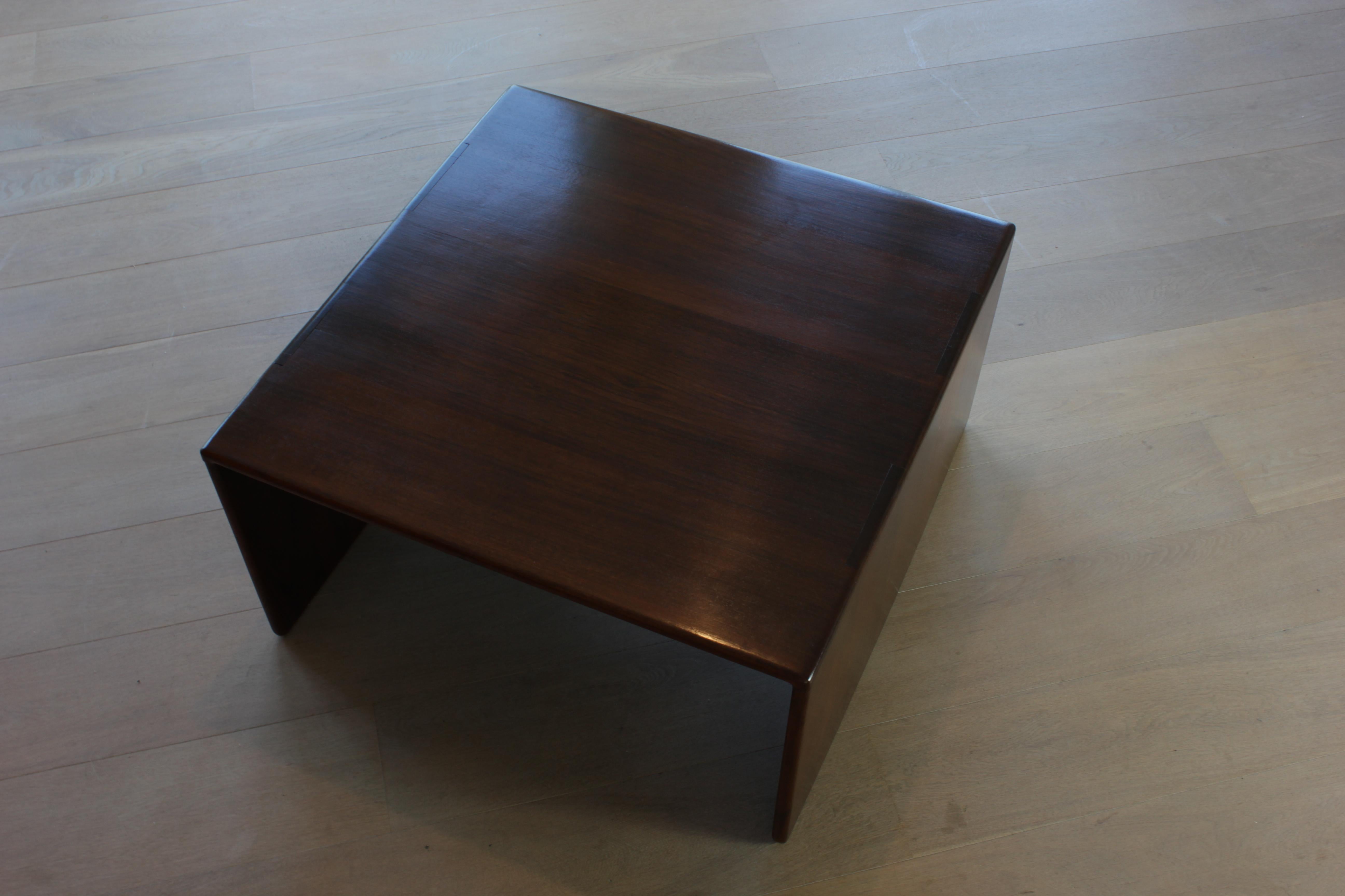 American Mid Century Modern Coffee table by Gerald McCabe for Orange Crate Modern, 1970s For Sale