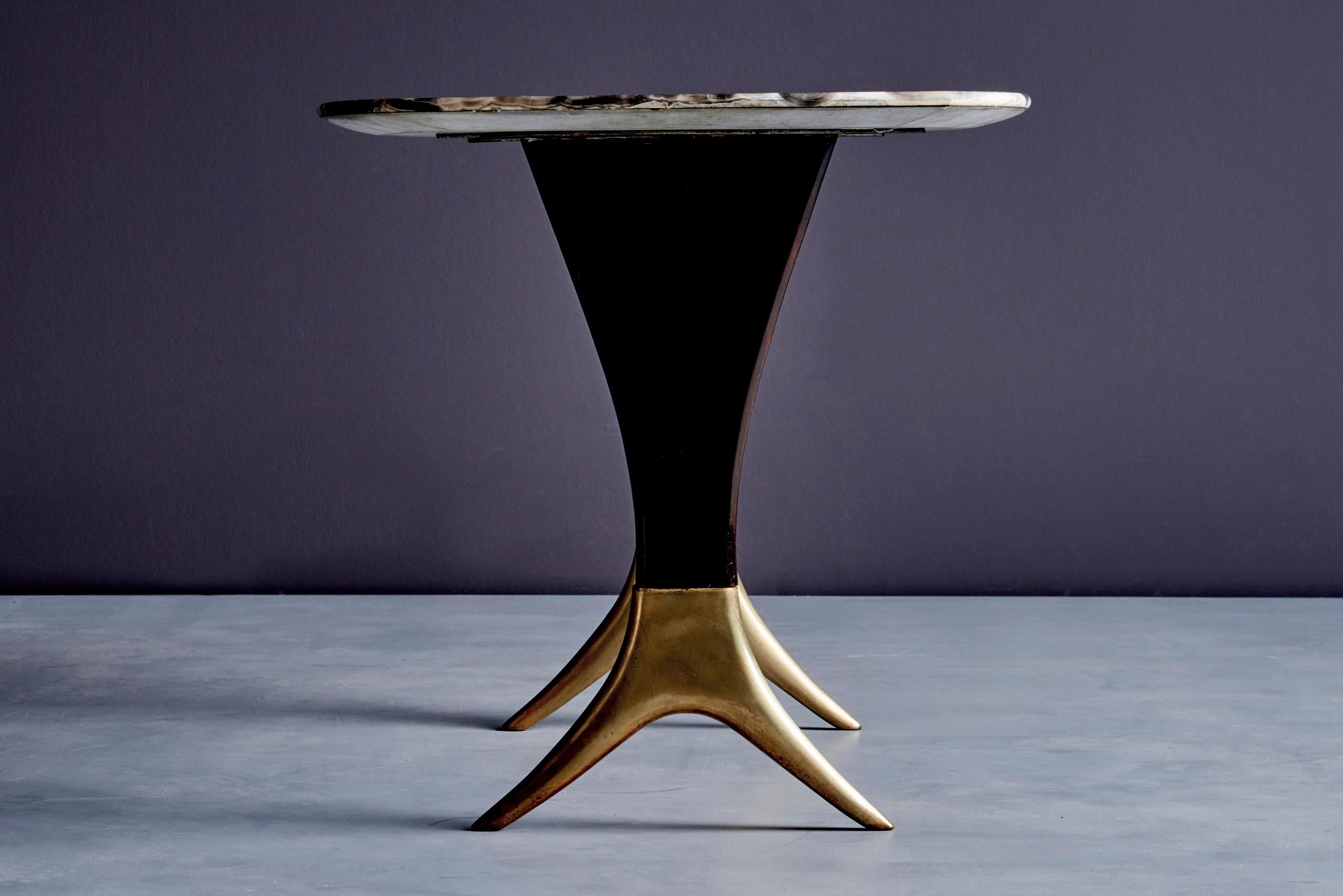 Table basse de Guglielmo Ulrich avec plateau en onyx poli Bon état - En vente à Berlin, DE