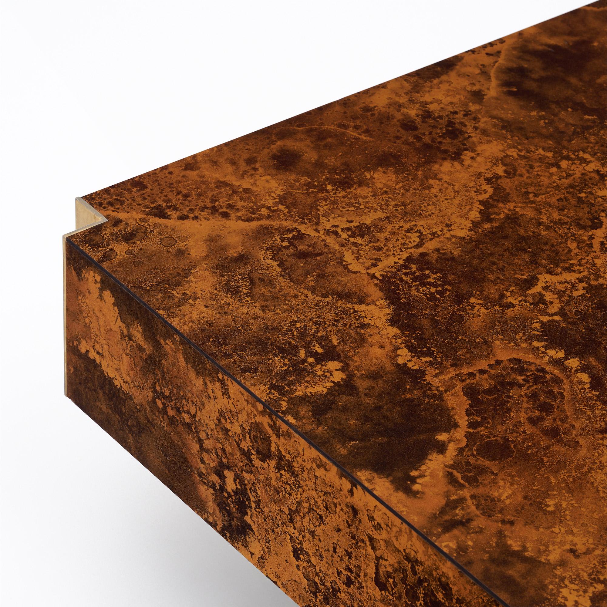 Laiton Table basse de Guy LeFevre pour Ligne Roset en vente