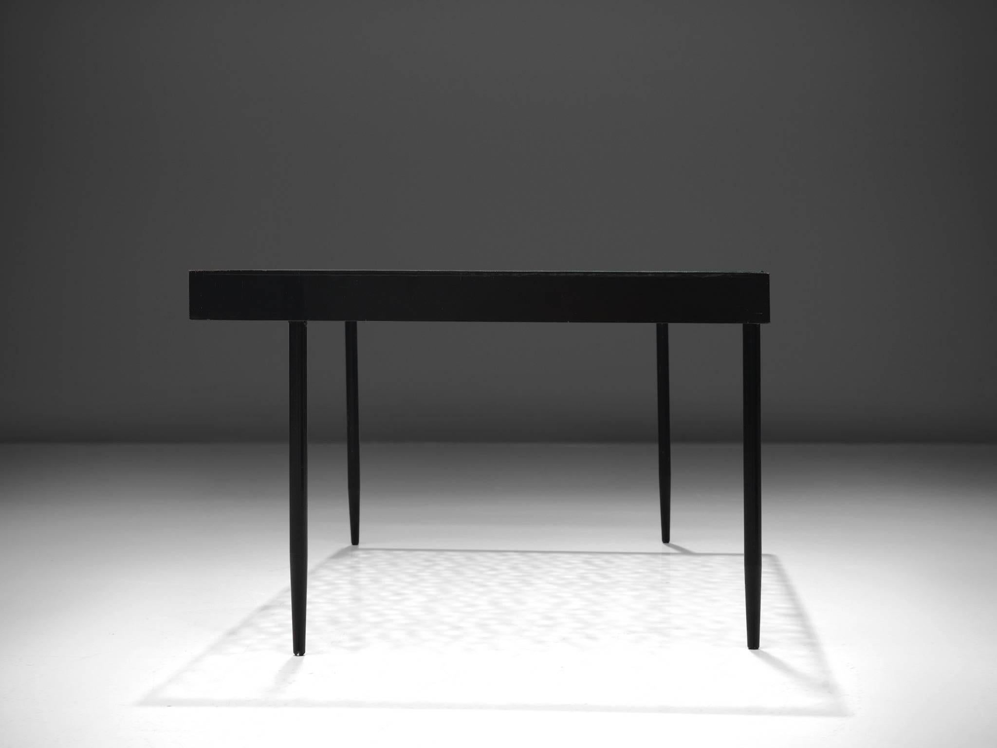 Néerlandais Table basse Janni van Pelt en métal et verre