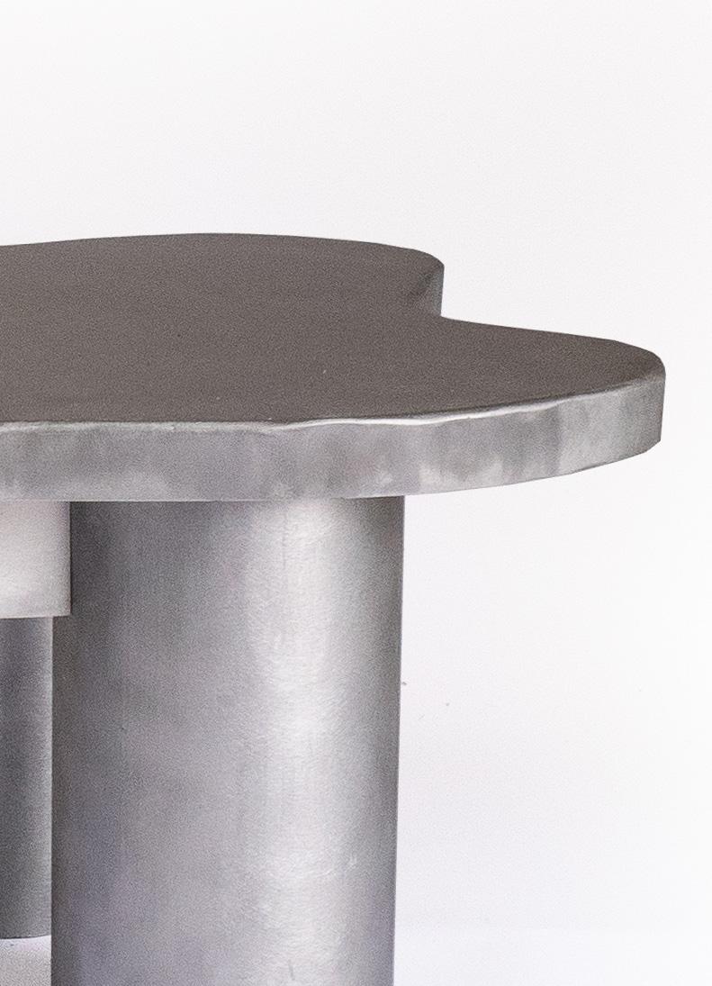 „Kaffeetisch“ von Six Dots Design Aluminium-Metall  im Zustand „Neu“ im Angebot in London, GB