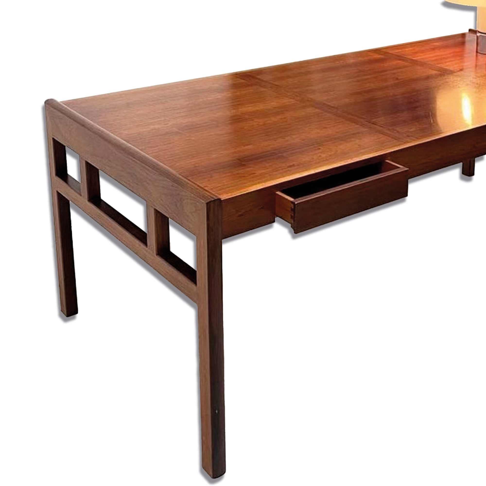 Schreibtisch von Karl Erik Ekselius, Design 1960er-Jahre im Angebot 3