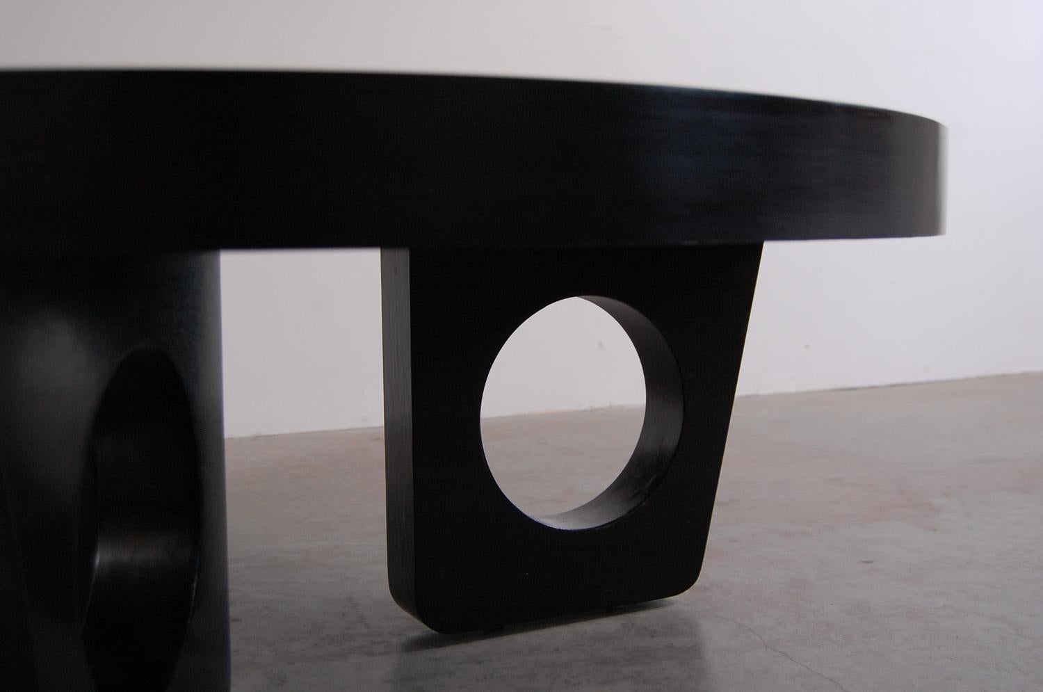 Coffee Table by LUNA Modern In Good Condition For Sale In Providence, RI