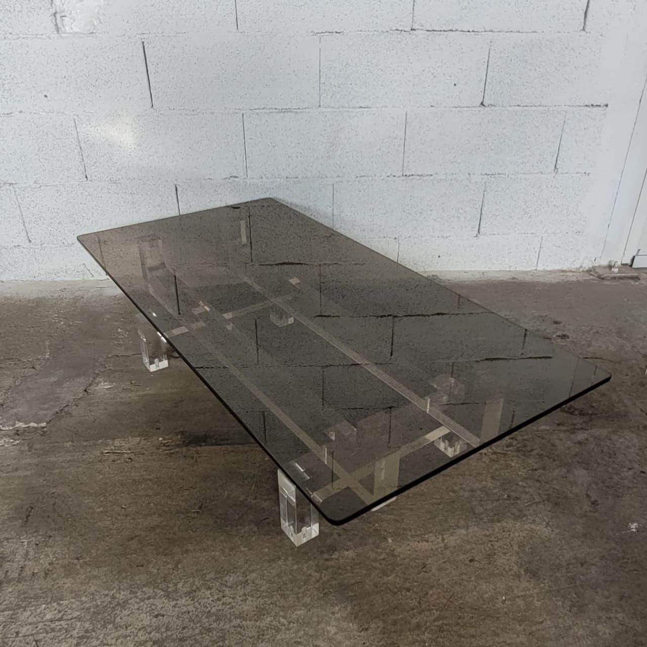 Modular coffee table in plexigass and smoked glass by Michel Dumas 1970 Godd condition.