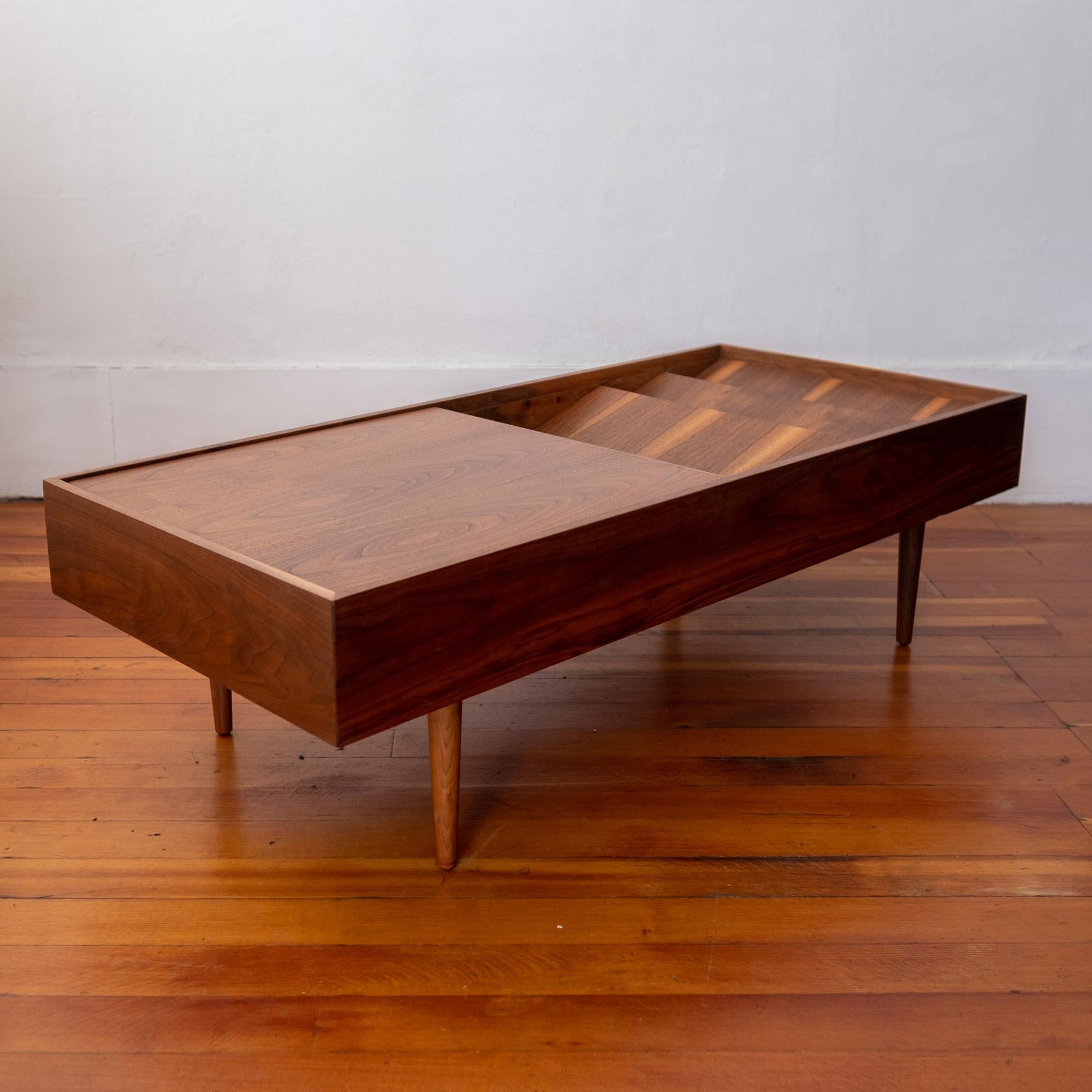 Mid-20th Century Coffee Table by Milo Baughman for Glenn of California For Sale