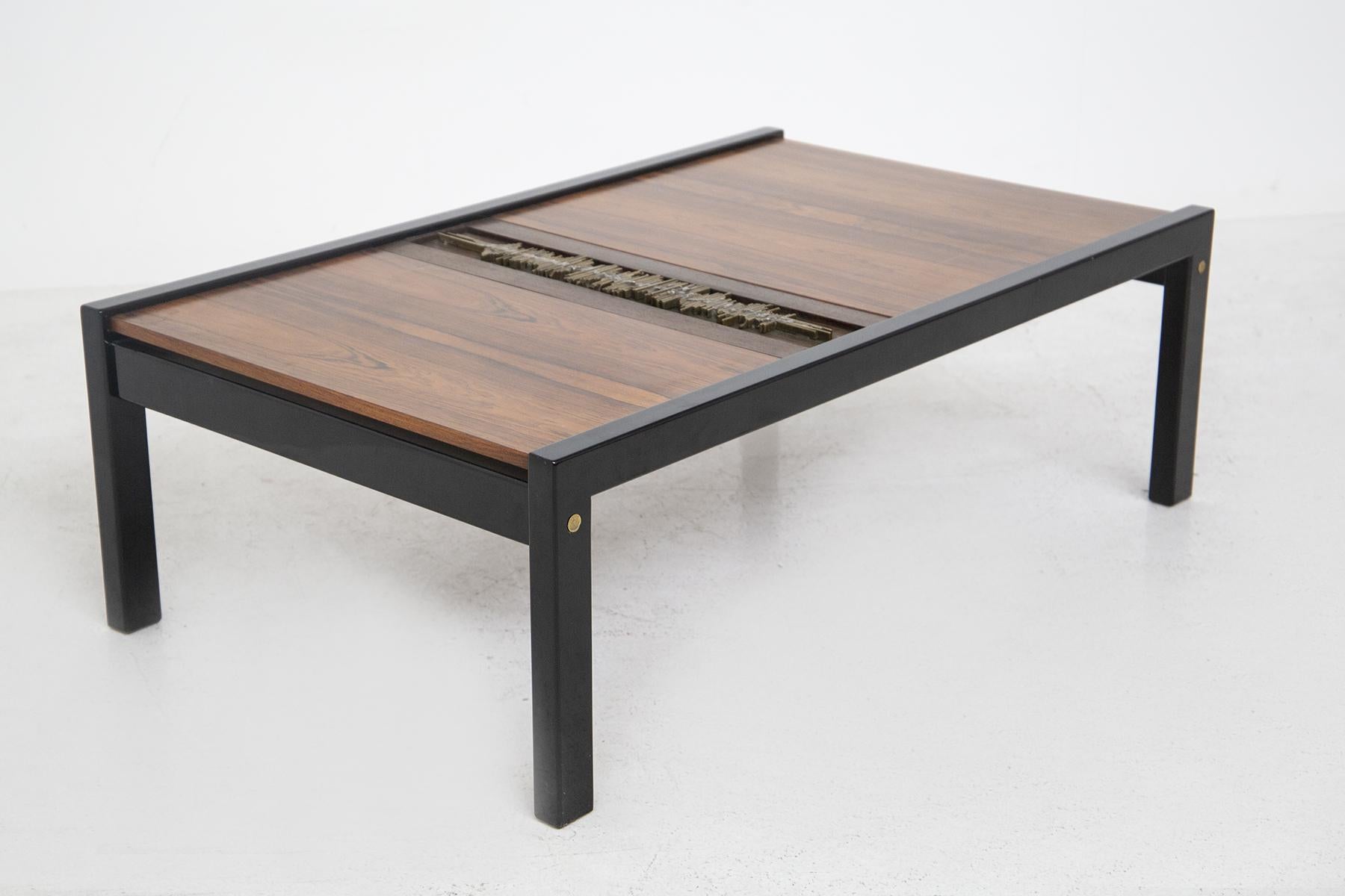 Mid-Century Modern Coffee Table by Osvaldo Borsani & Eugenio Gerli in Wood and Brass Mod. T68 For Sale