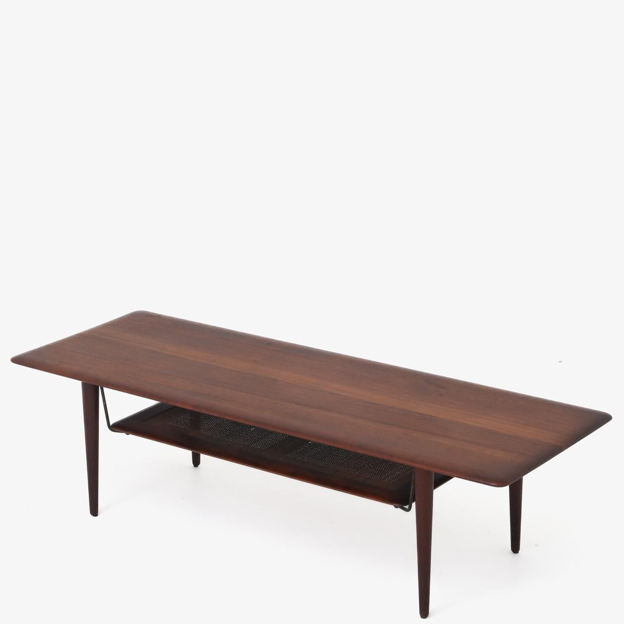 20th Century Coffee table by Peter Hvidt & Orla Mølgaard For Sale