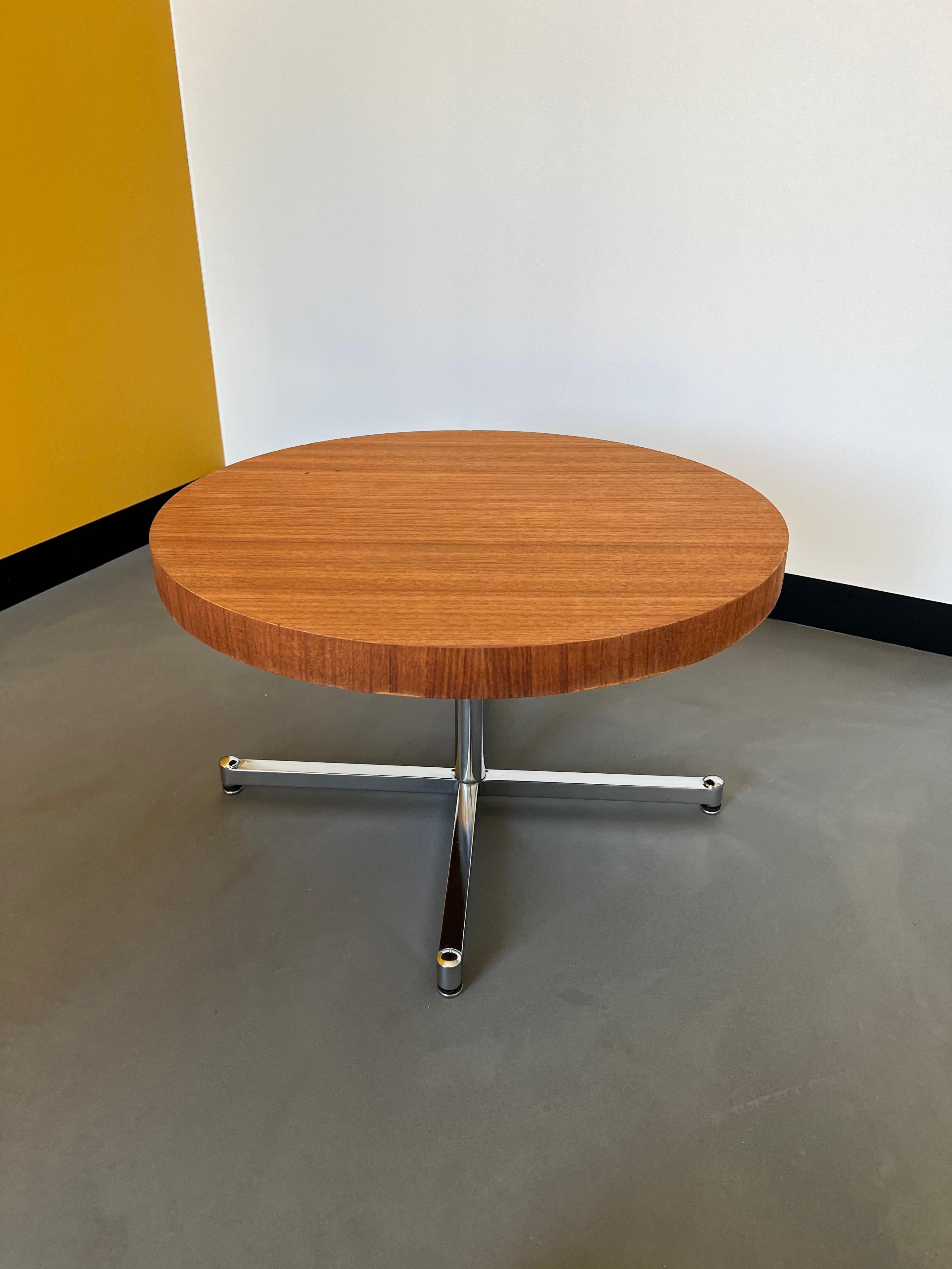 Table basse de Pierre Guariche, design français, 1961 Bon état - En vente à LYON, FR