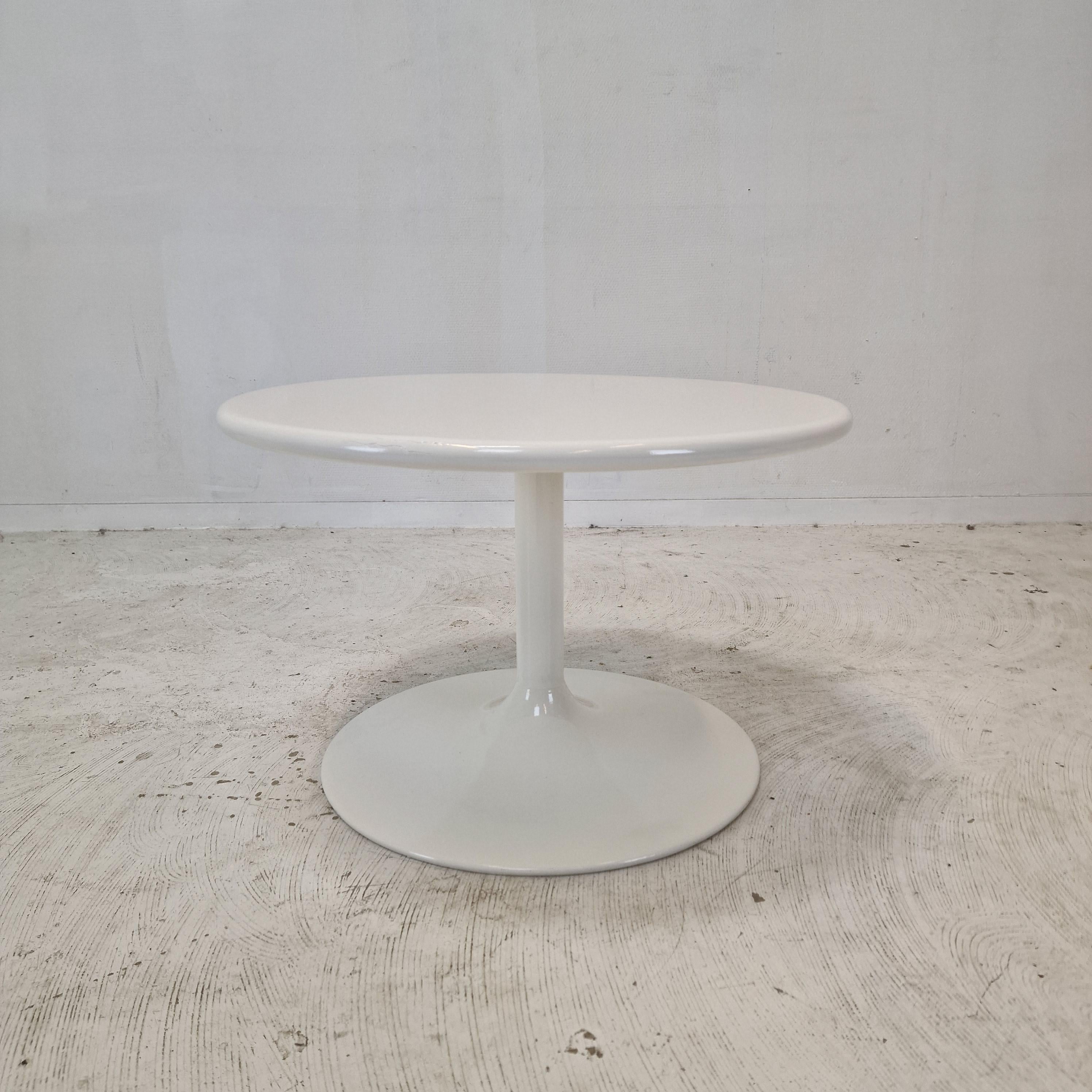 Mid-Century Modern Coffee Table by Pierre Paulin for Artifort, 1970s For Sale