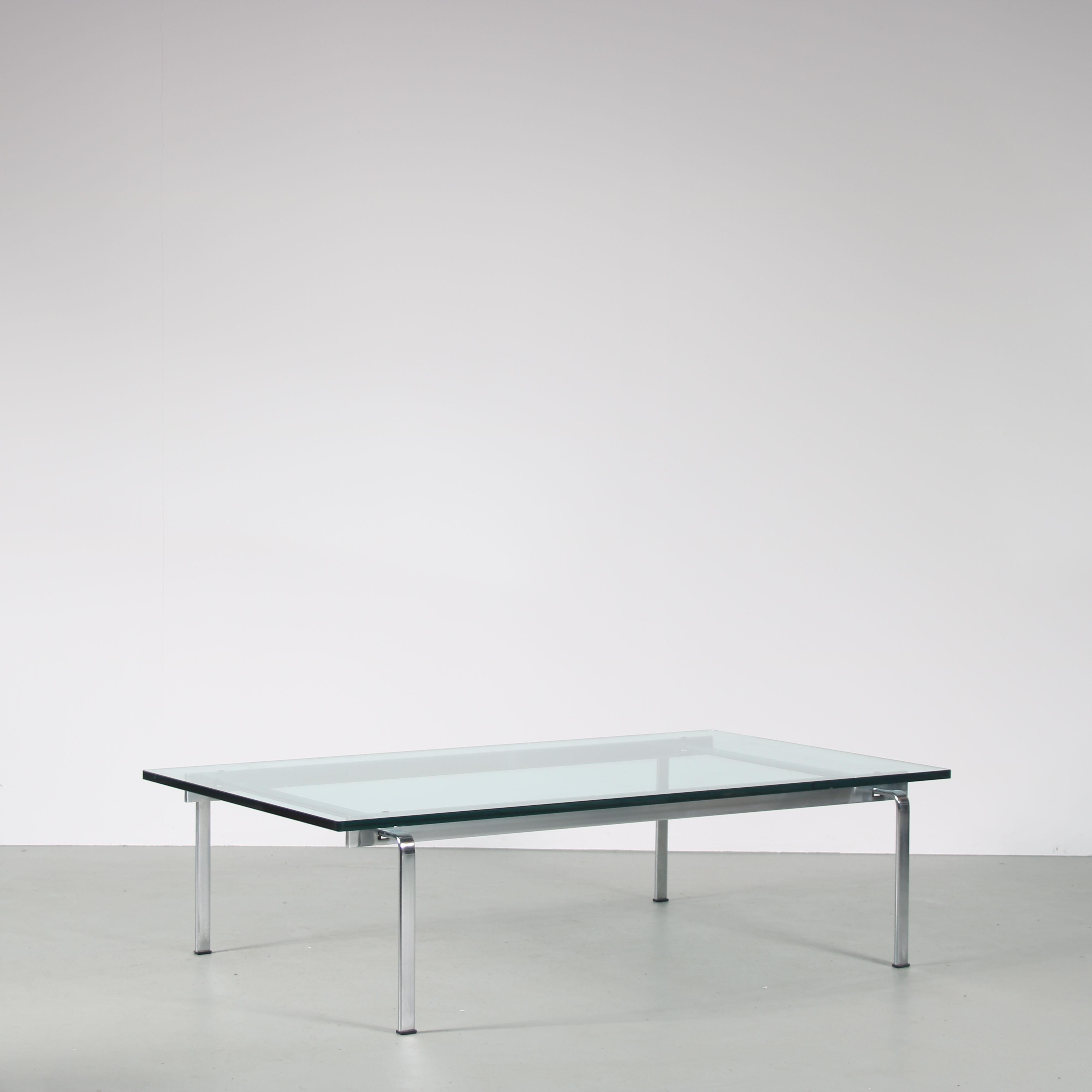 

A beautiful rectangular coffee table designed by Preben Fabricius & Jorgen Kastholm, manufactured by Kill International in Germany around 1960.

This high quality piece features a chrome plated metal base with a thick, square glass top. The
