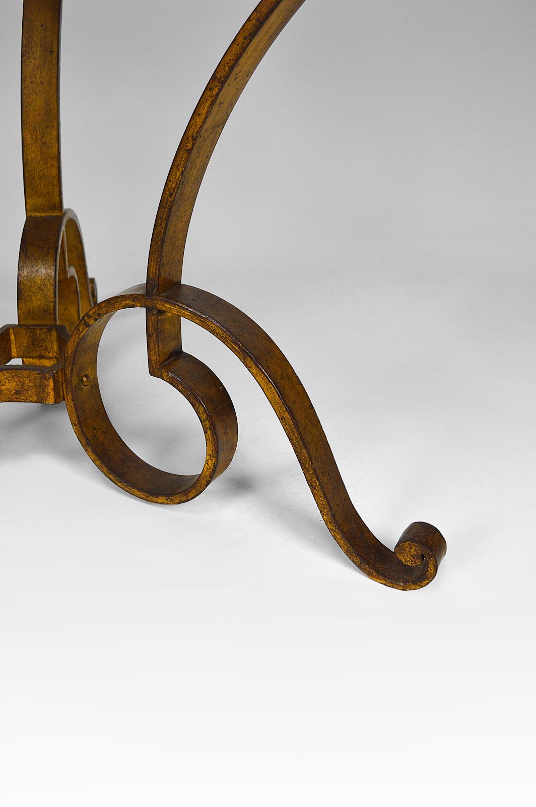 Tavolino di Raymond Subes in marmo e ferro battuto dorato, circa 1935 in vendita 11