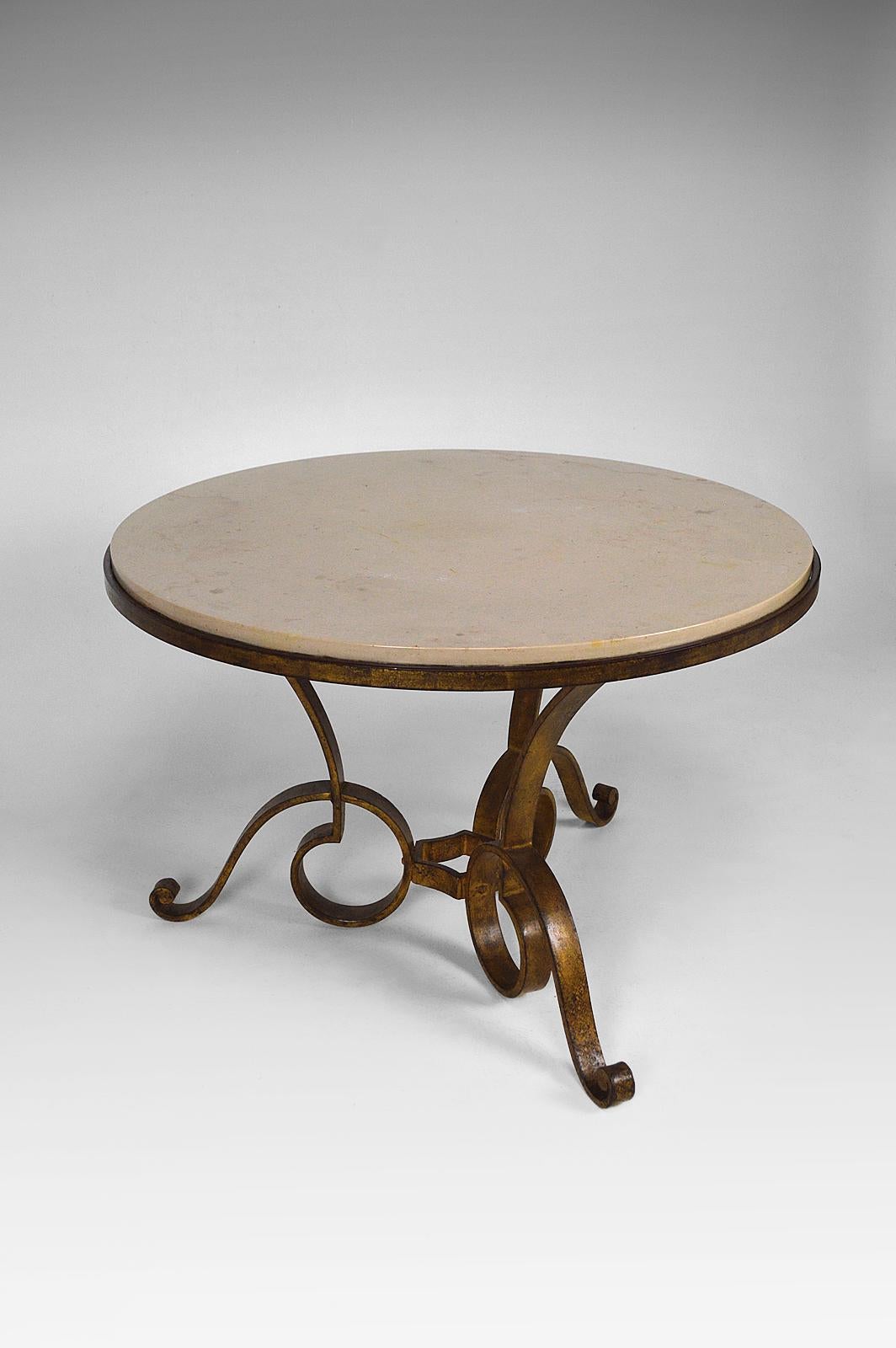 Mid-20th Century Coffee Table by Raymond Subes in Marble and Gilded Wrought Iron, circa 1935 For Sale