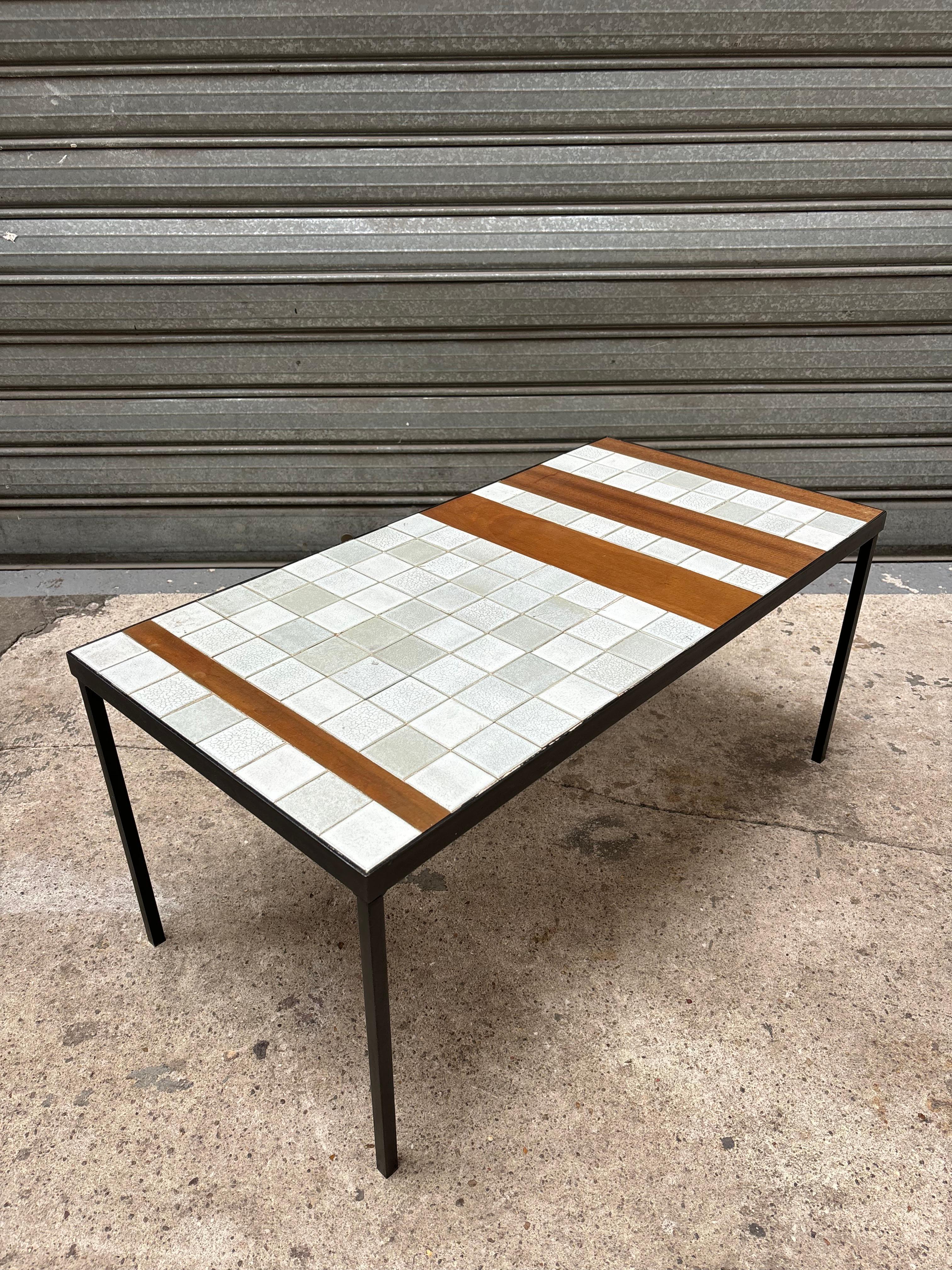 Coffee table by Roger Capron en vente 5