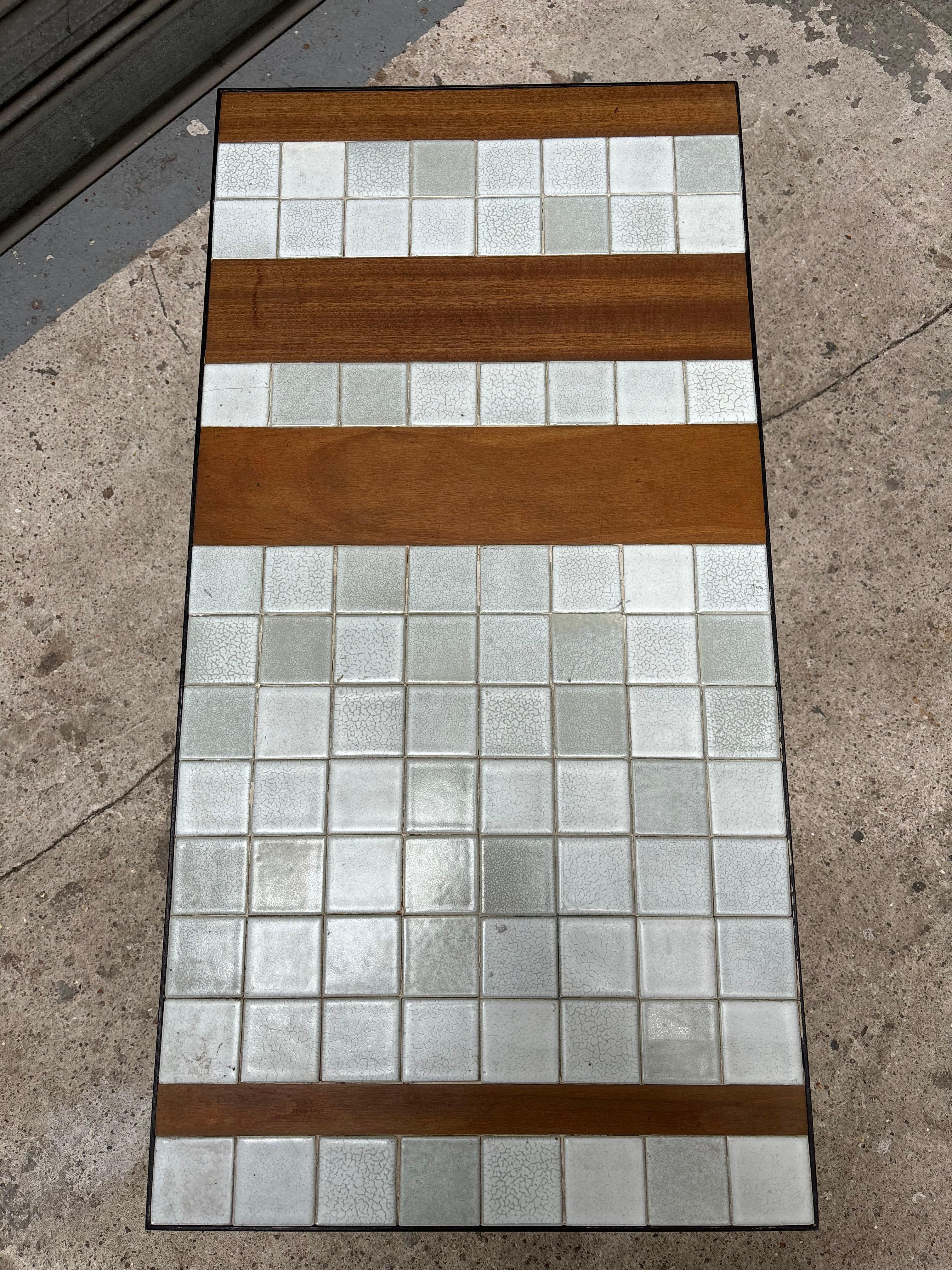 Coffee table by Roger Capron en vente 7