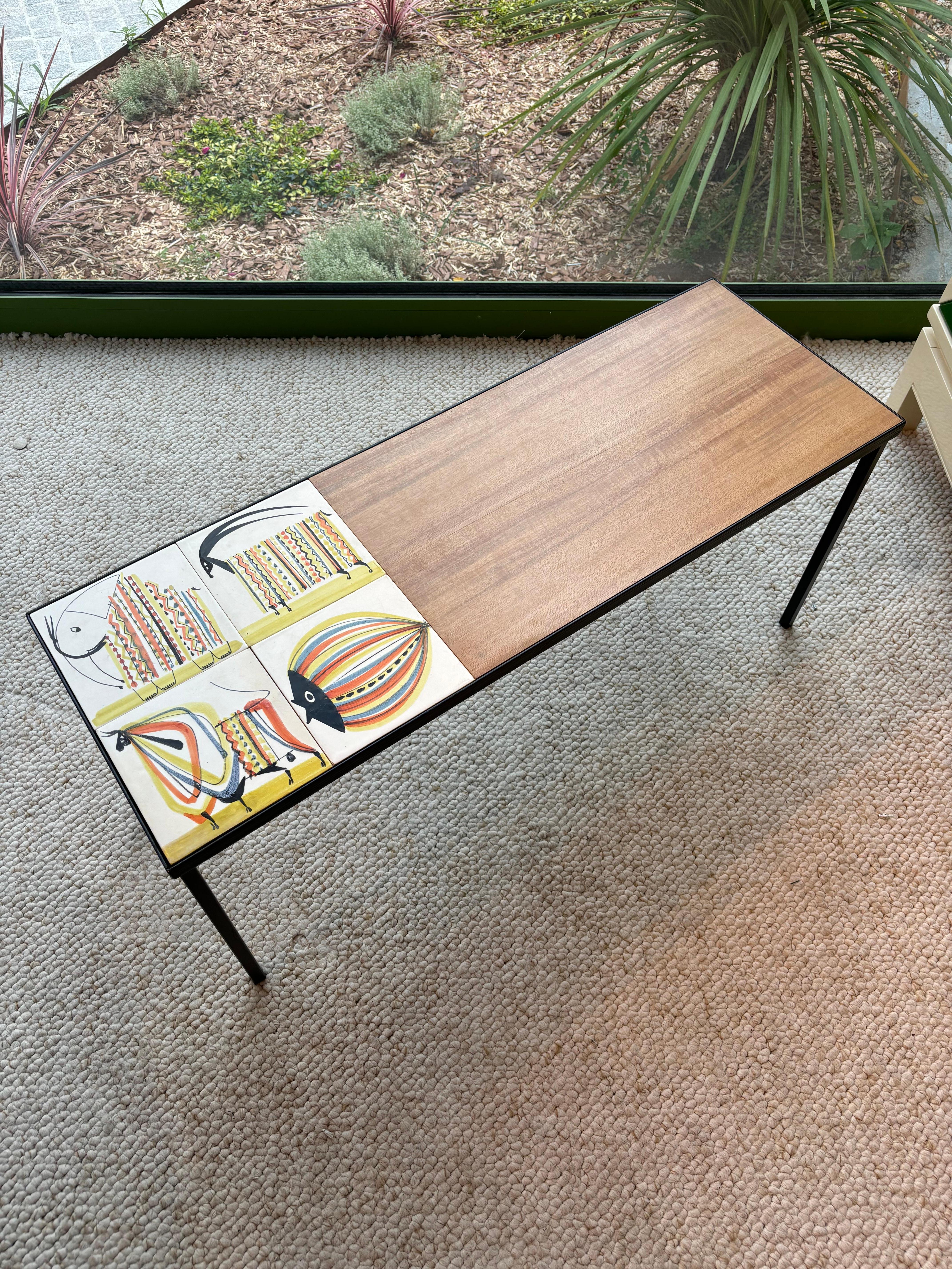 Mesa de centro de Roger Capron en Bueno estado para la venta en SAINT-OUEN-SUR-SEINE, FR