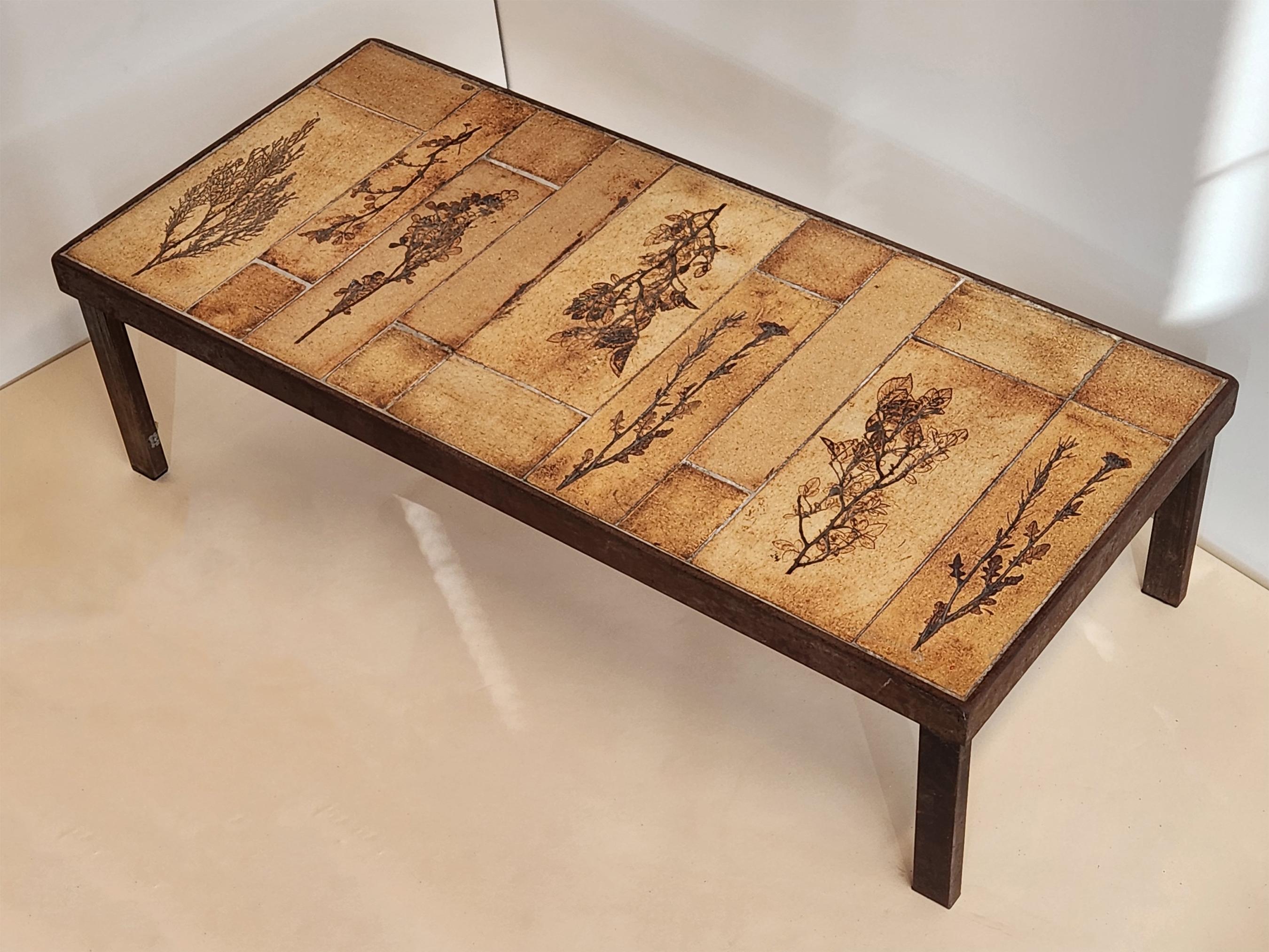 Mid-Century Modern Roger Capron - Coffee Table, Garrigue Ceramic Tiles on Dovetail Metal Frame For Sale