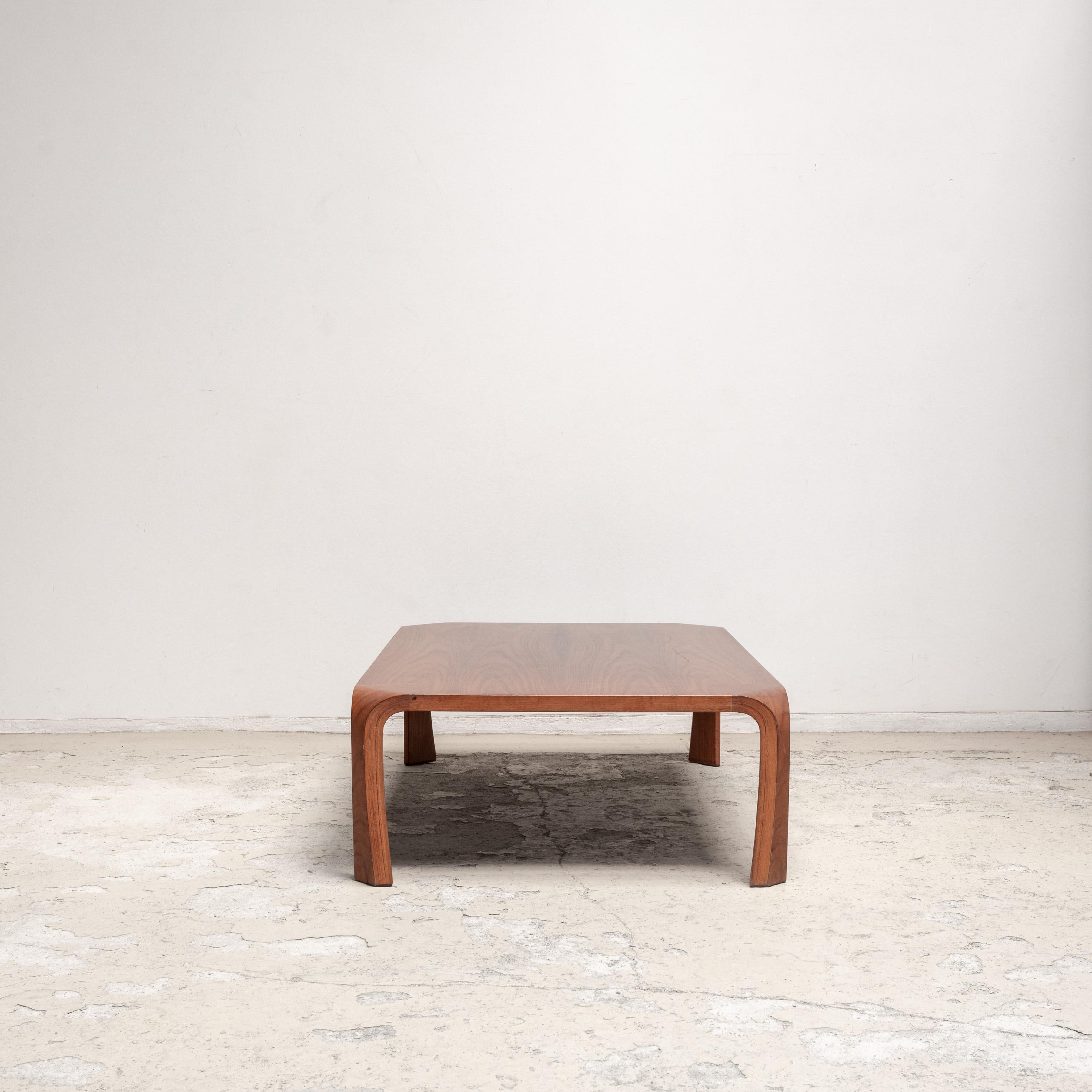 Mesa de centro de Saburo Inui para Tendo Mokko, años 60 en Bueno Estado en Tokyo, Tokyo