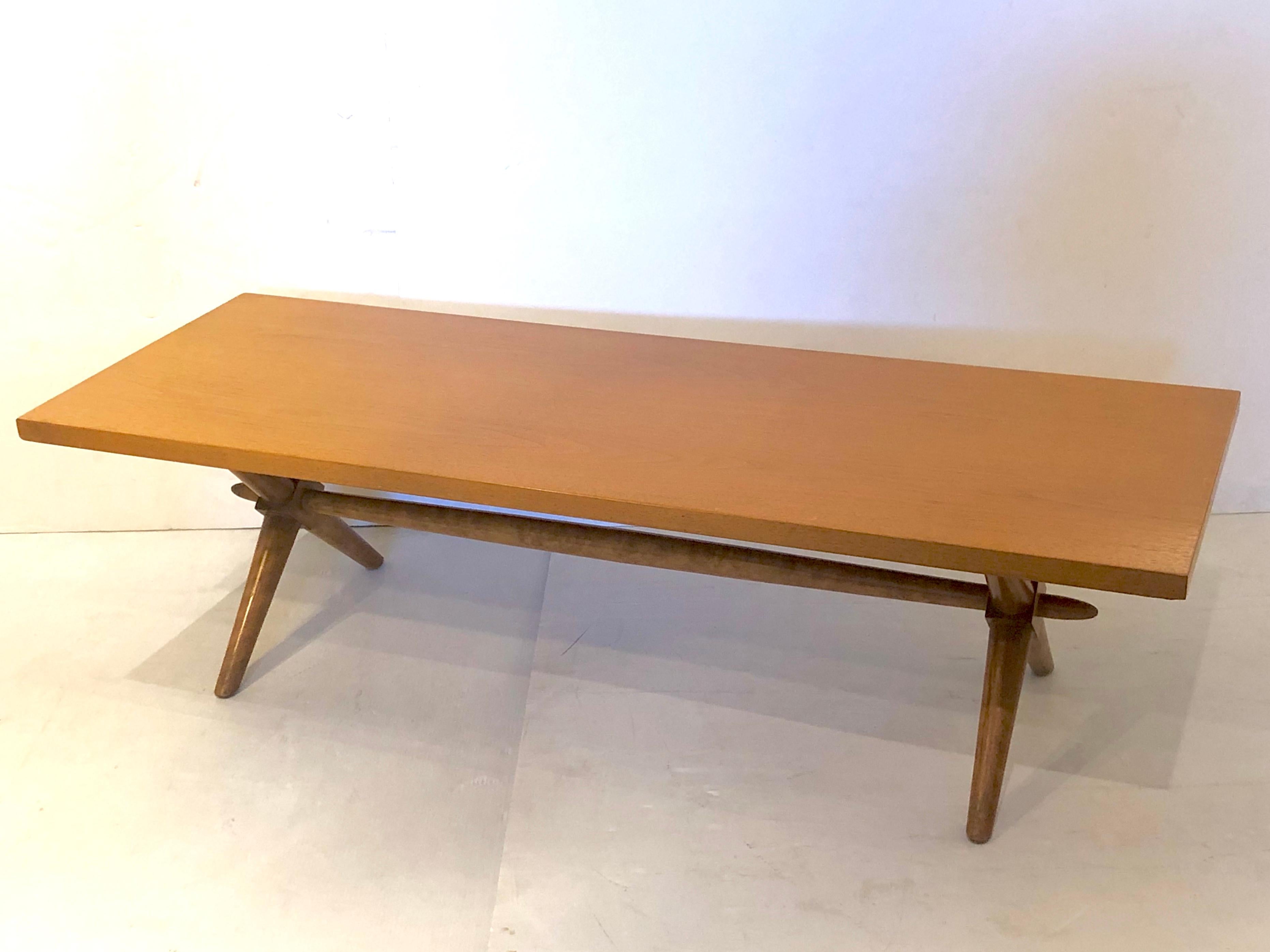 Coffee Table by T.H. Robsjohn-Gibbings for Widdicomb In Good Condition In San Diego, CA