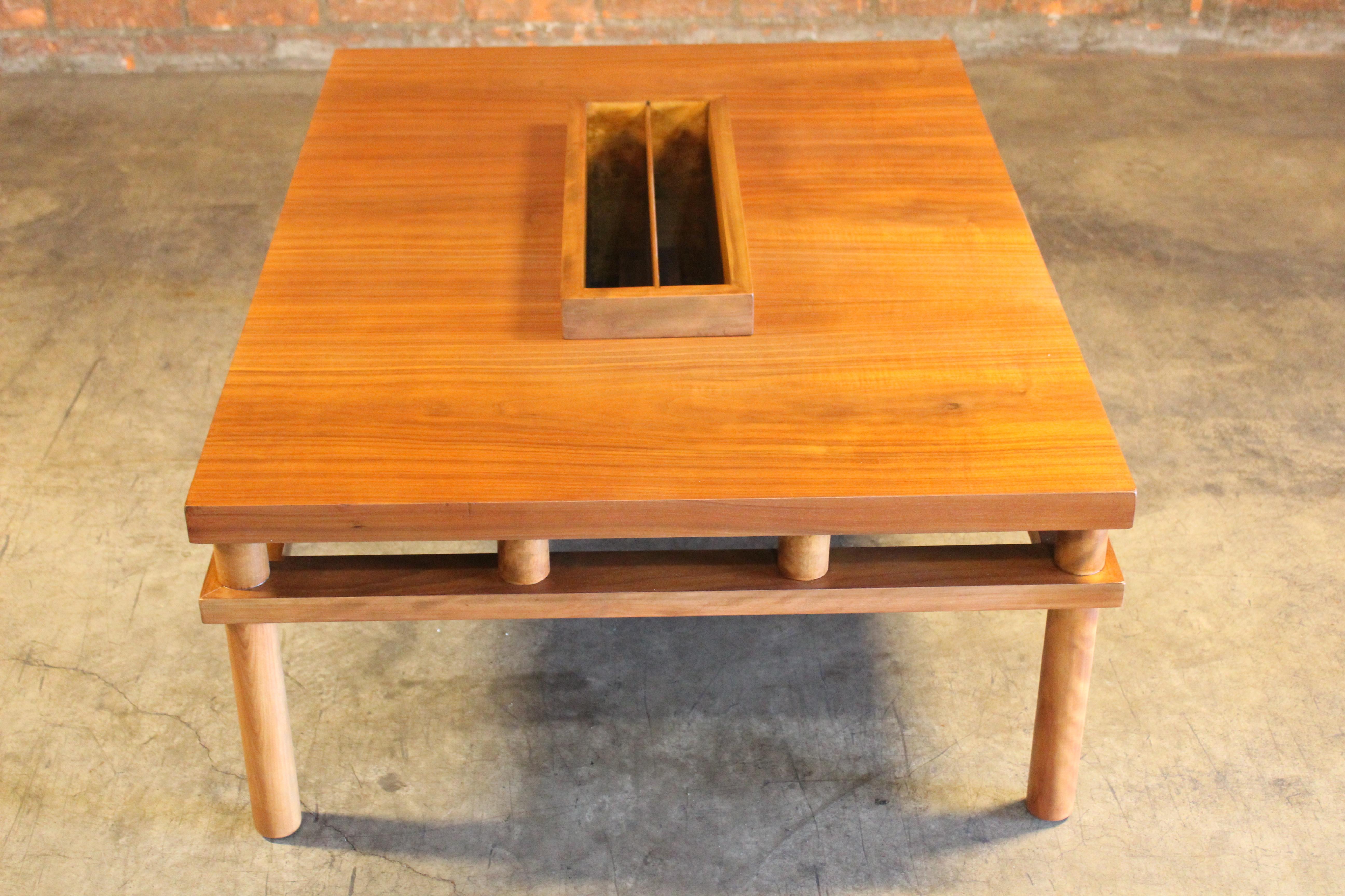 Coffee Table by T.H Robsjohn-Gibbings for Widdicomb, U.S.A, 1950s For Sale 5