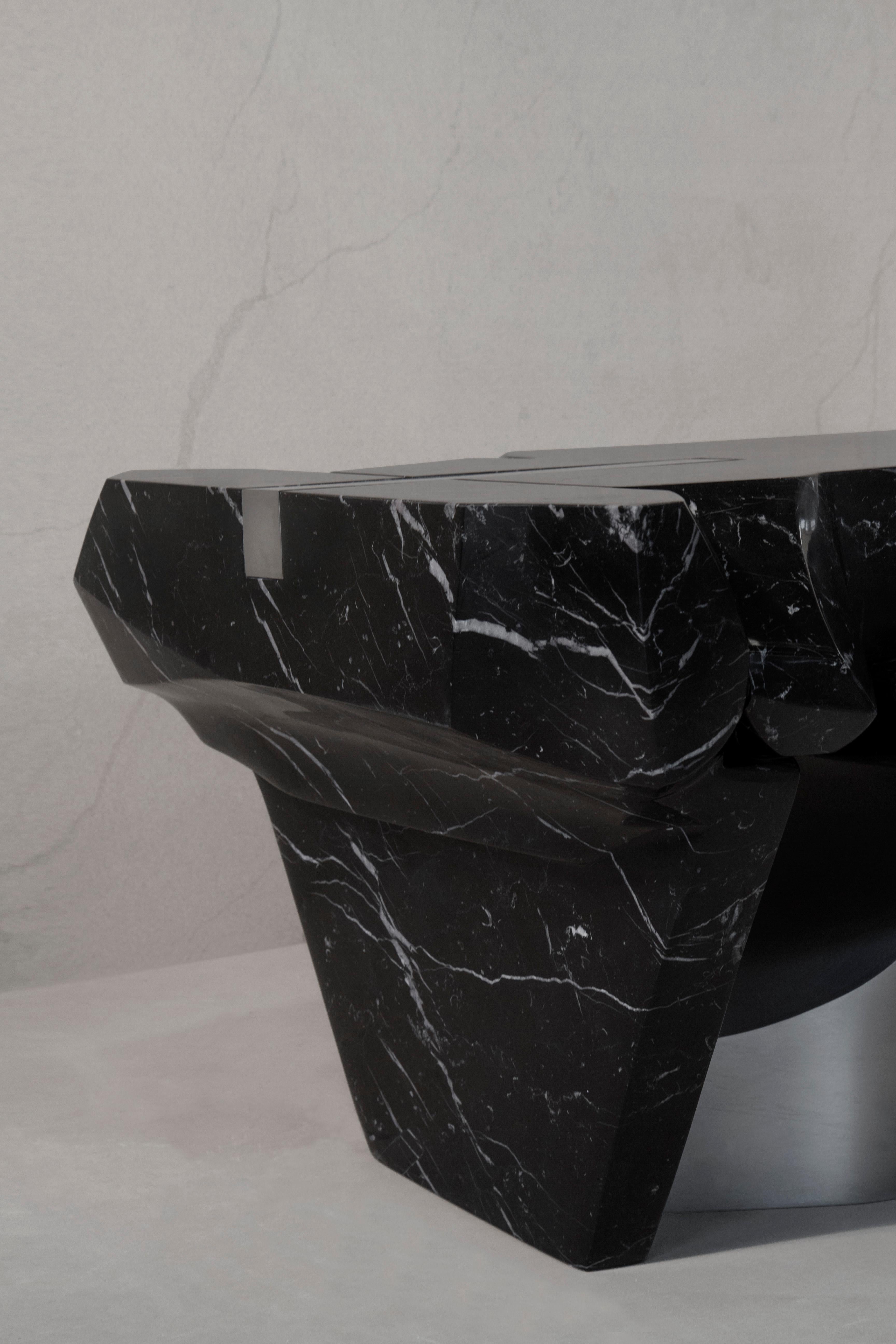 Aluminium Table basse Todomuta Studio en marbre noir:: aluminium et acier inoxydable en vente