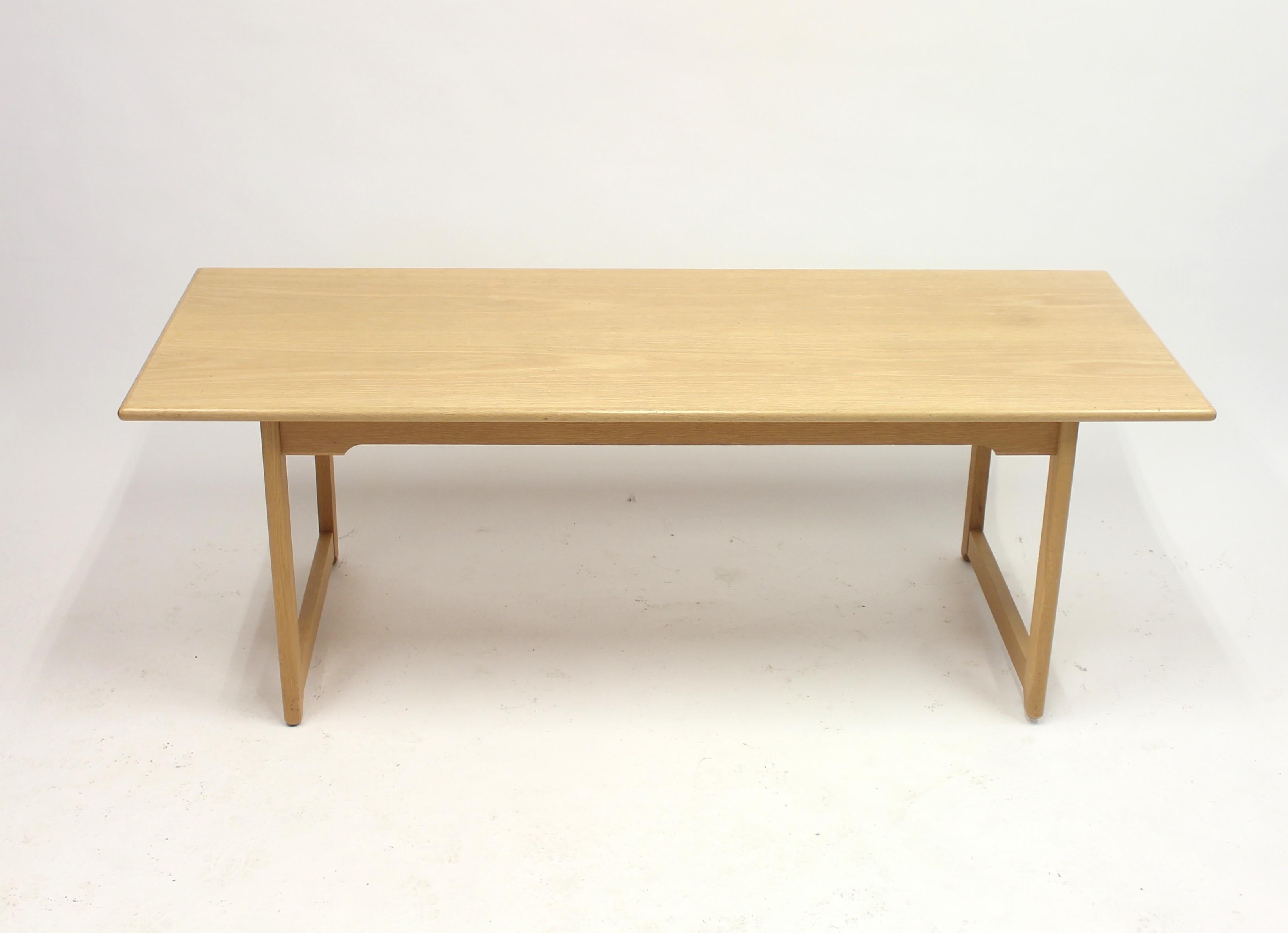 Scandinavian Modern Coffee Table by Tove & Edvard Kindt-Larsen for Ab Seffle Möbelfabrik, 1960s