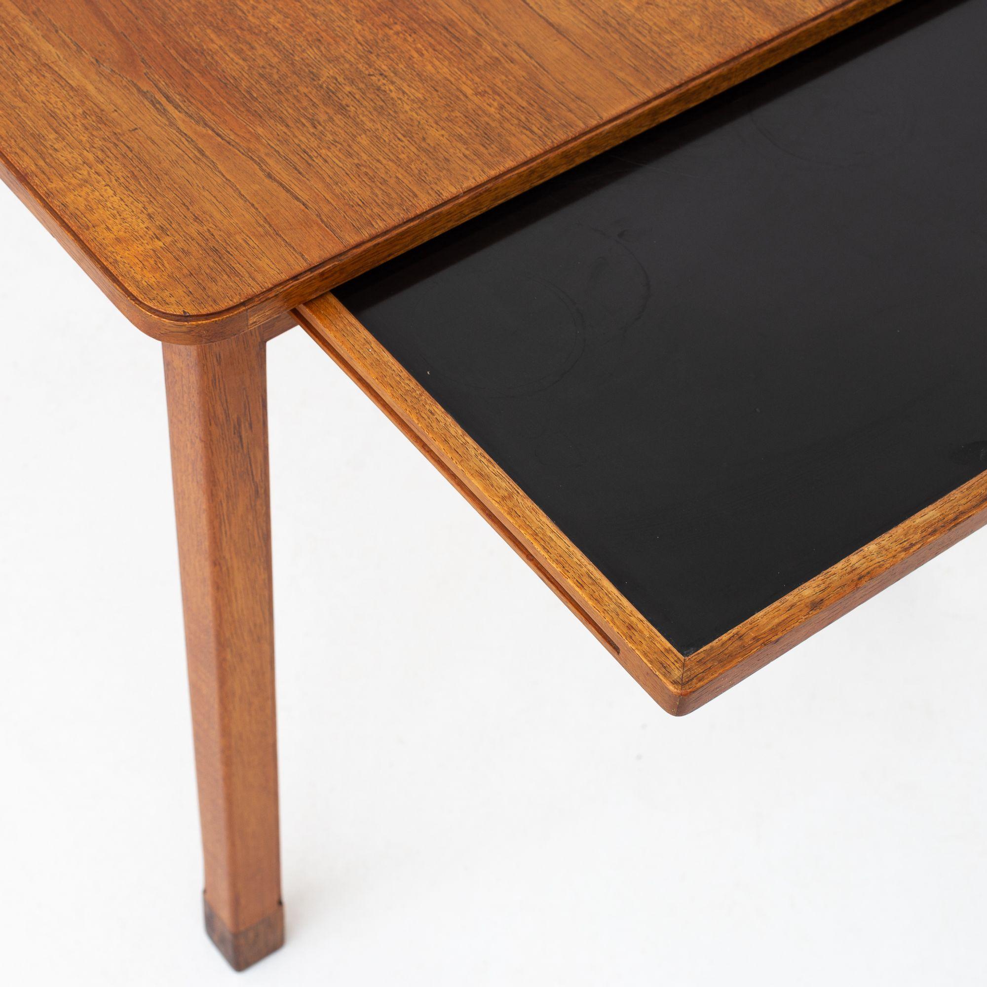 20th Century Coffee table by Tove & Edvard Kindt Larsen For Sale
