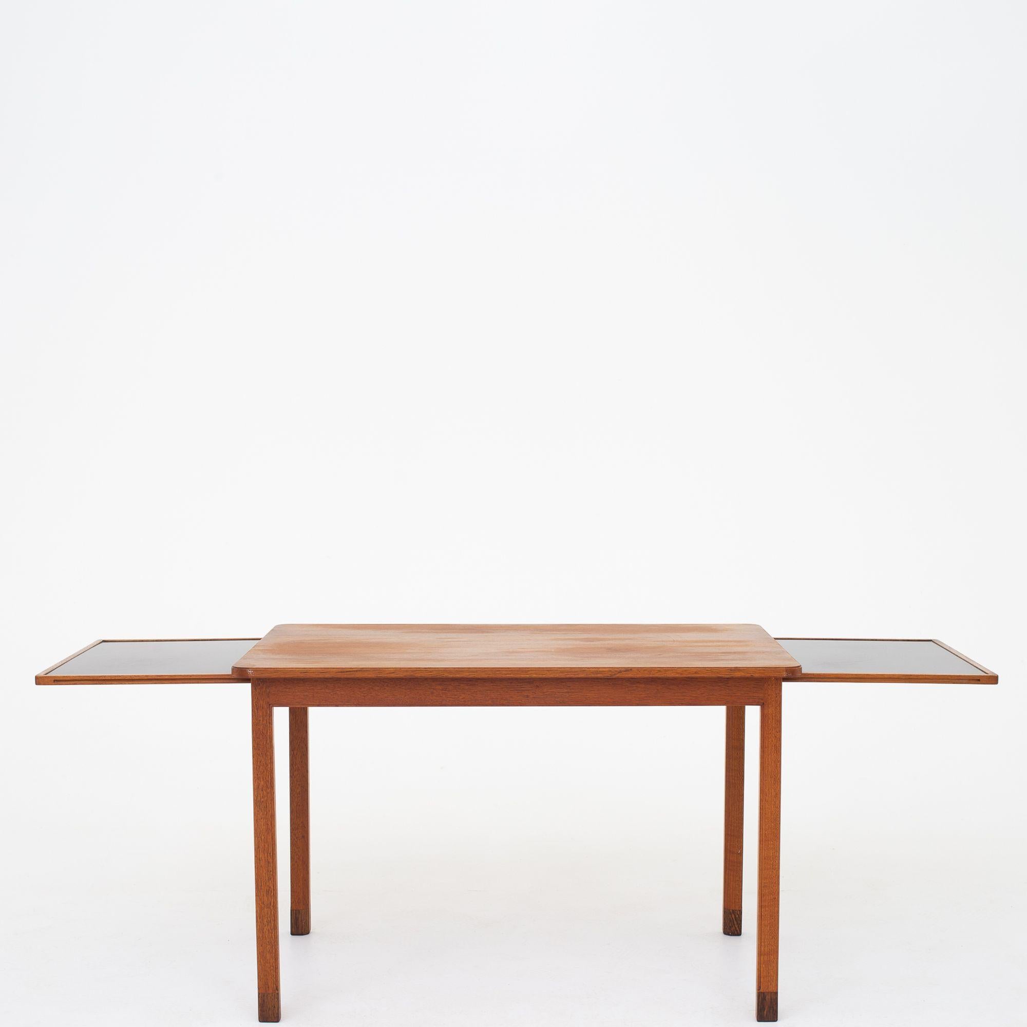 Coffee table by Tove & Edvard Kindt Larsen For Sale 1