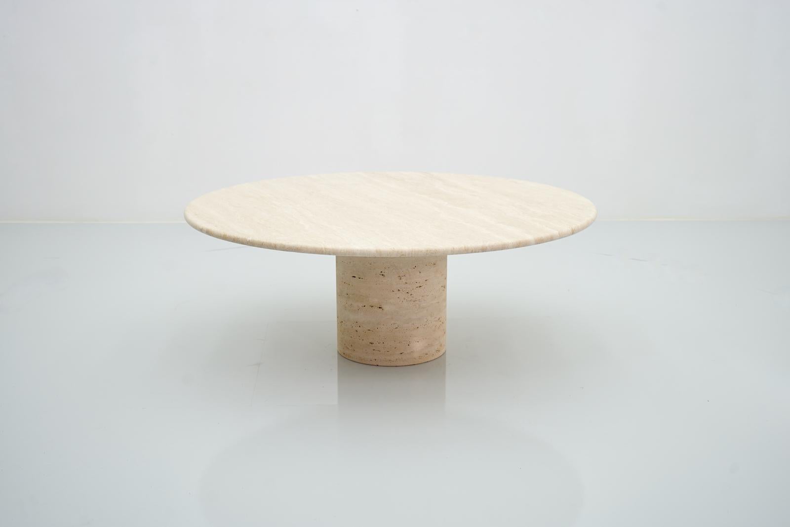 Coffee Table by Up & Up in Italian Travertine Stone 1970s 6
