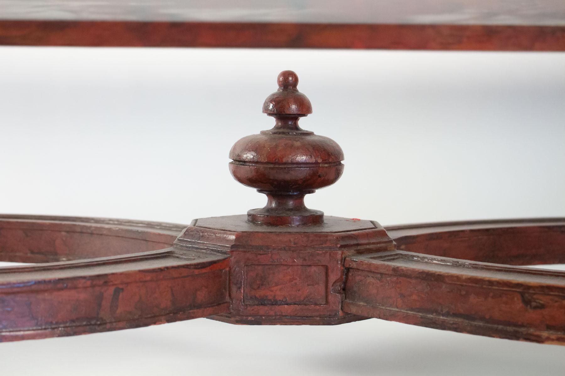 Coffee Table Carved Wood, Antique Red Brown Patina Inspired by Louis XIV Forms im Zustand „Gut“ in Saint-Ouen, FR