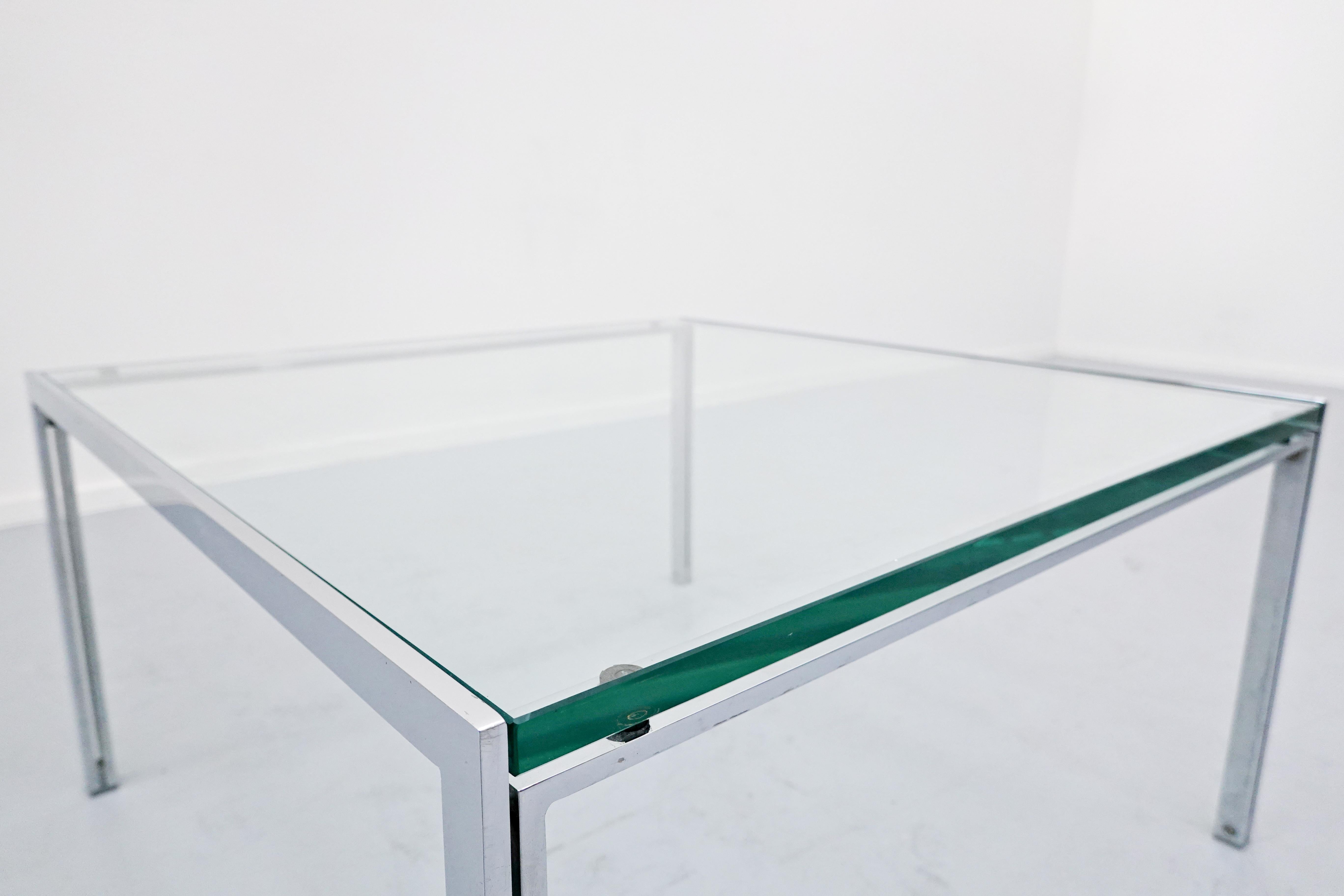 Mid-Century Modern Coffee Table, Chrome and Glass, 1960s For Sale 6