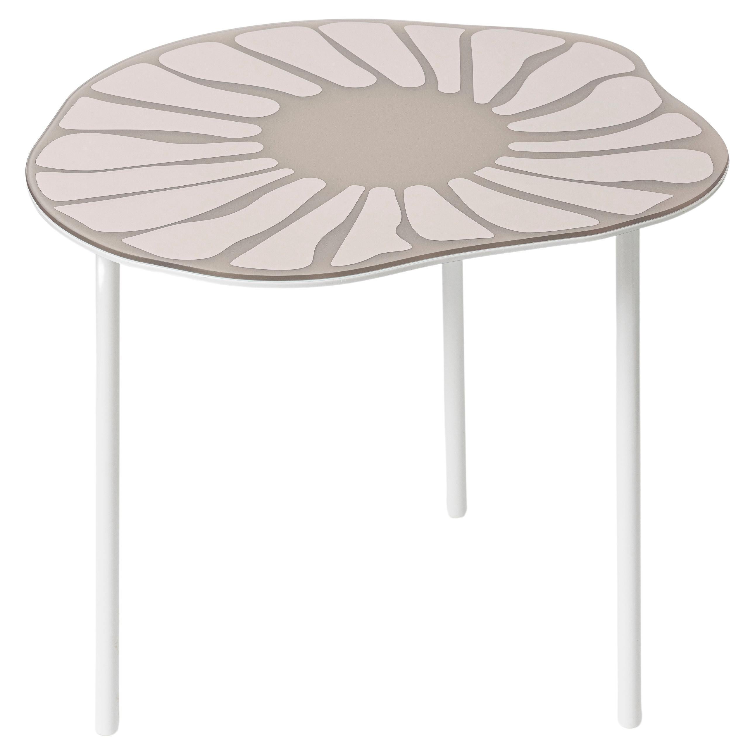 Table basse avec surfaces en miroir et pieds en métal amovibles