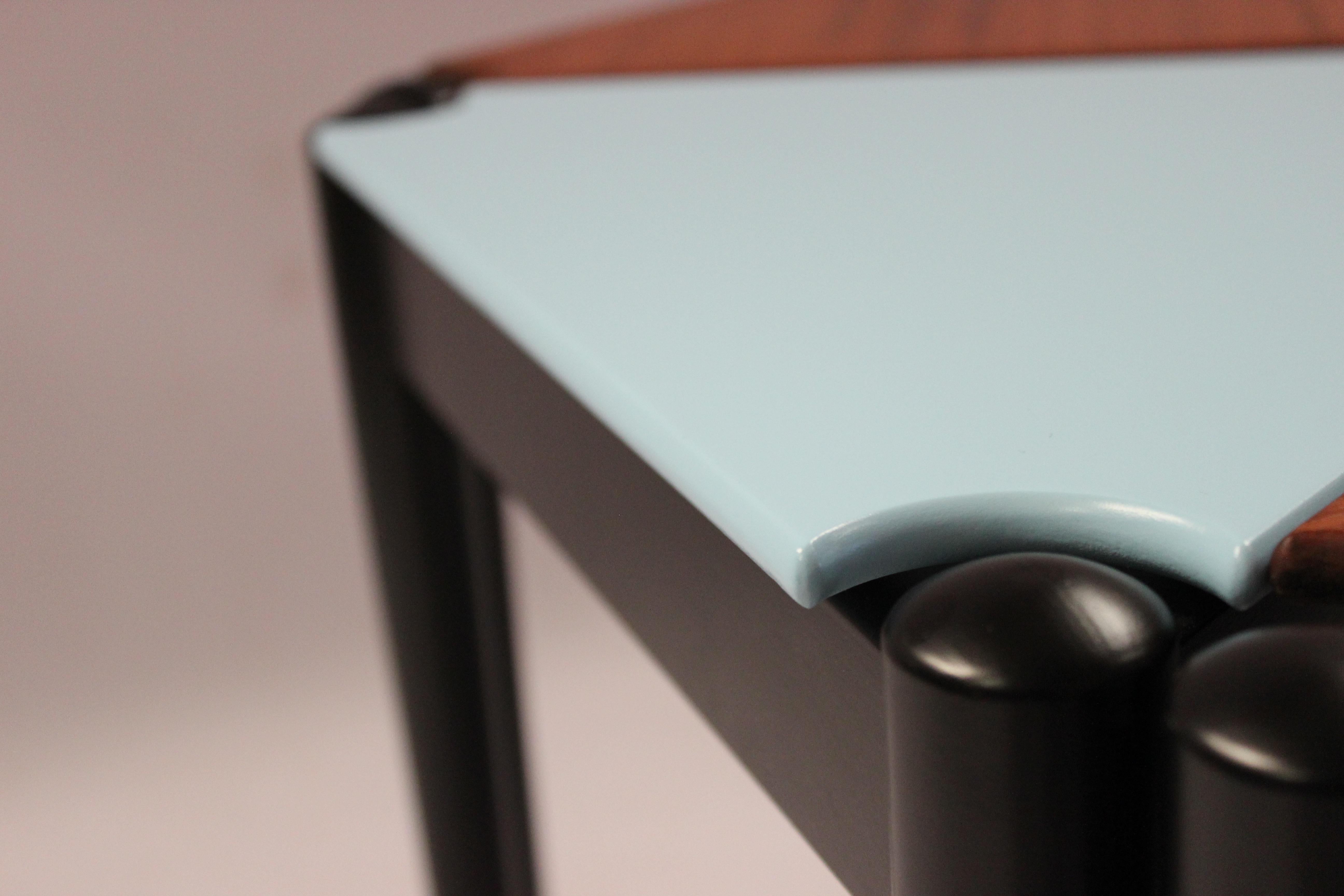 Table basse composée de six tables d'appoint triangulaires en teck, par Helge Møller en vente 2