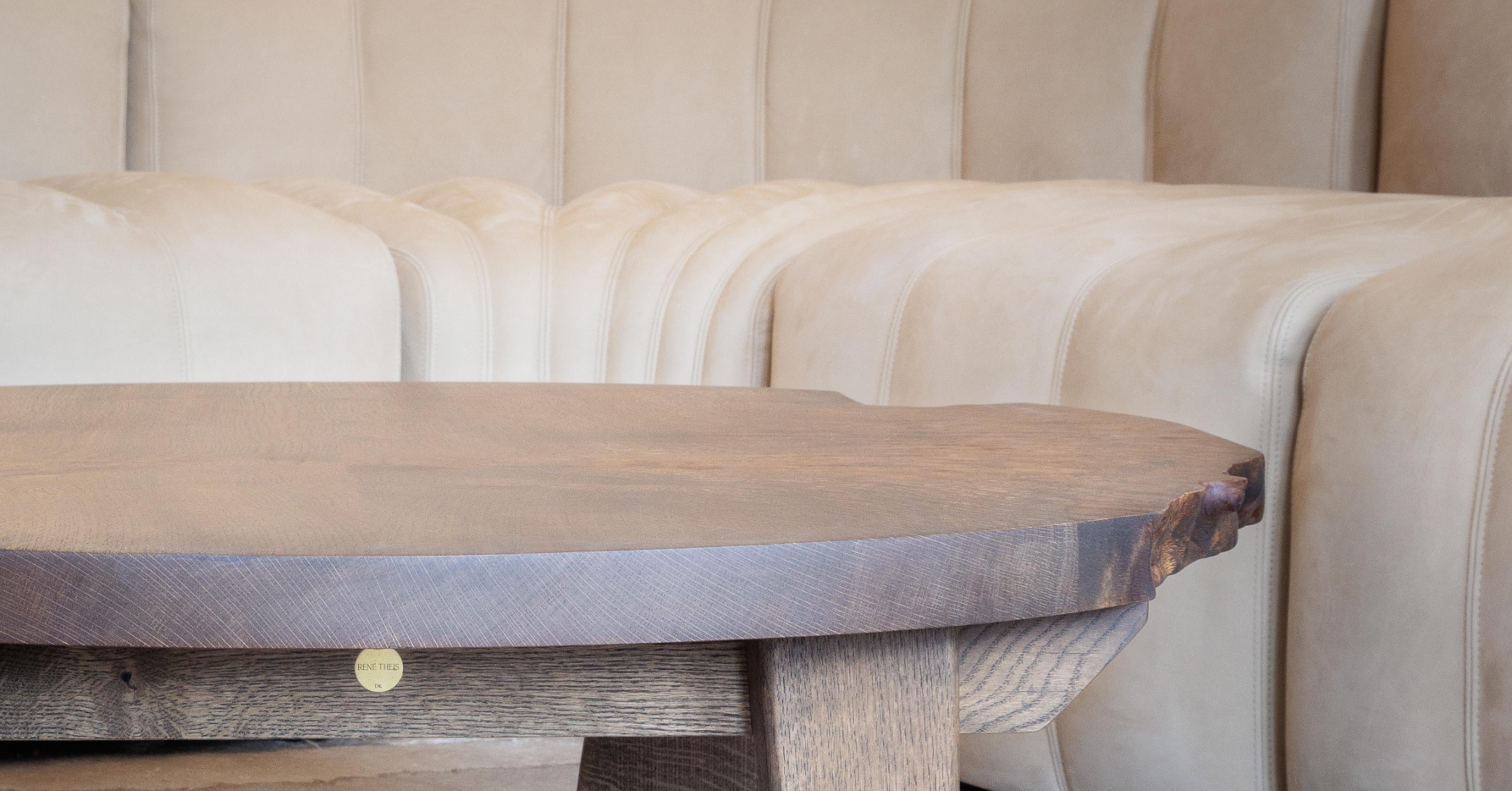 Brutalisme Table basse, Artistics Contemporary Danish, Sculptural Black Burl Oak en vente