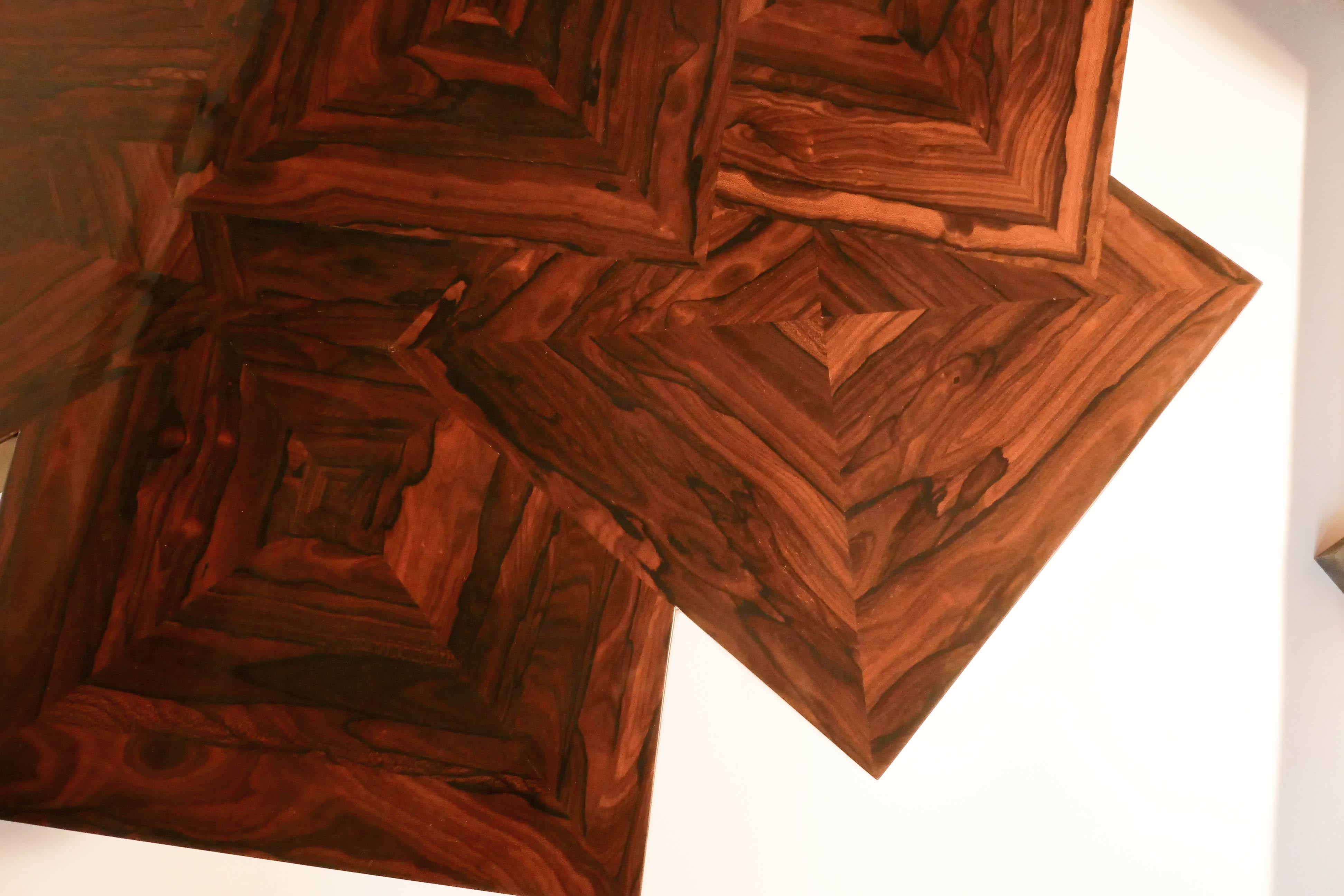 XXIe siècle et contemporain Table basse Cubes en Rond en menuiserie de bois de ziricote d'Aymeric Lefort en vente