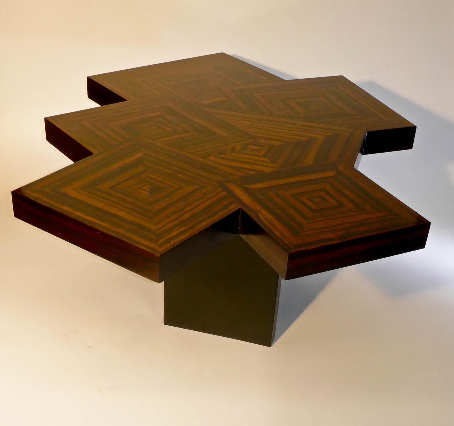 Table basse « Cubes » en marqueterie de bois d'ébène de Macassar par Aymeric Lefort en vente 4