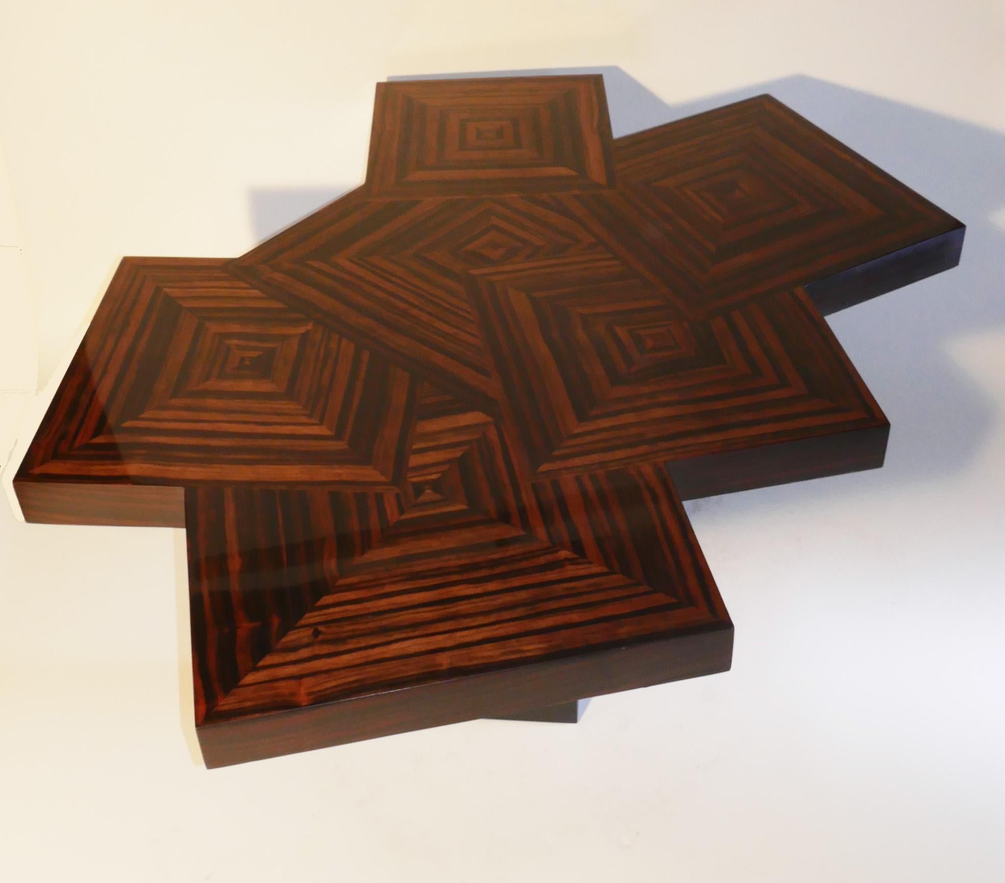 Table basse « Cubes » en marqueterie de bois d'ébène de Macassar par Aymeric Lefort en vente 6