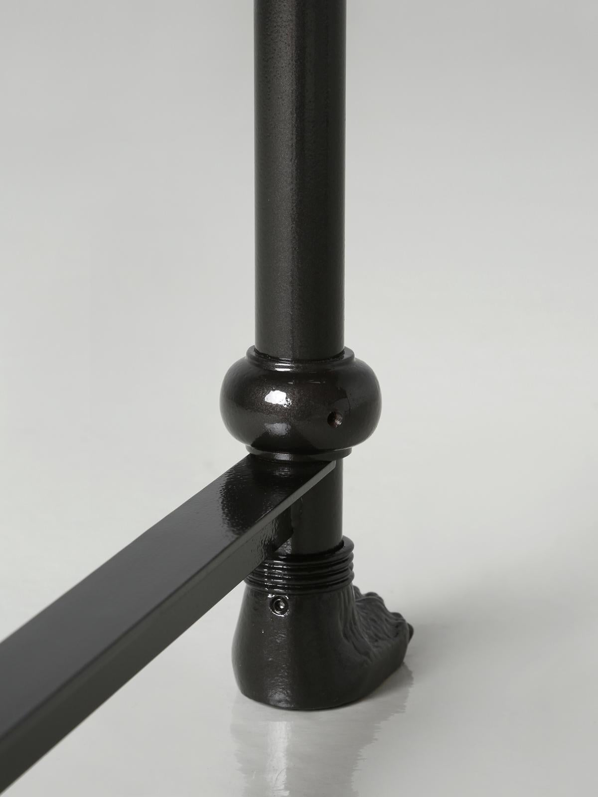 Table basse faite sur-mesure en acier, bronze, laiton et chêne de toutes les dimensions et toutes les teintes en vente 10