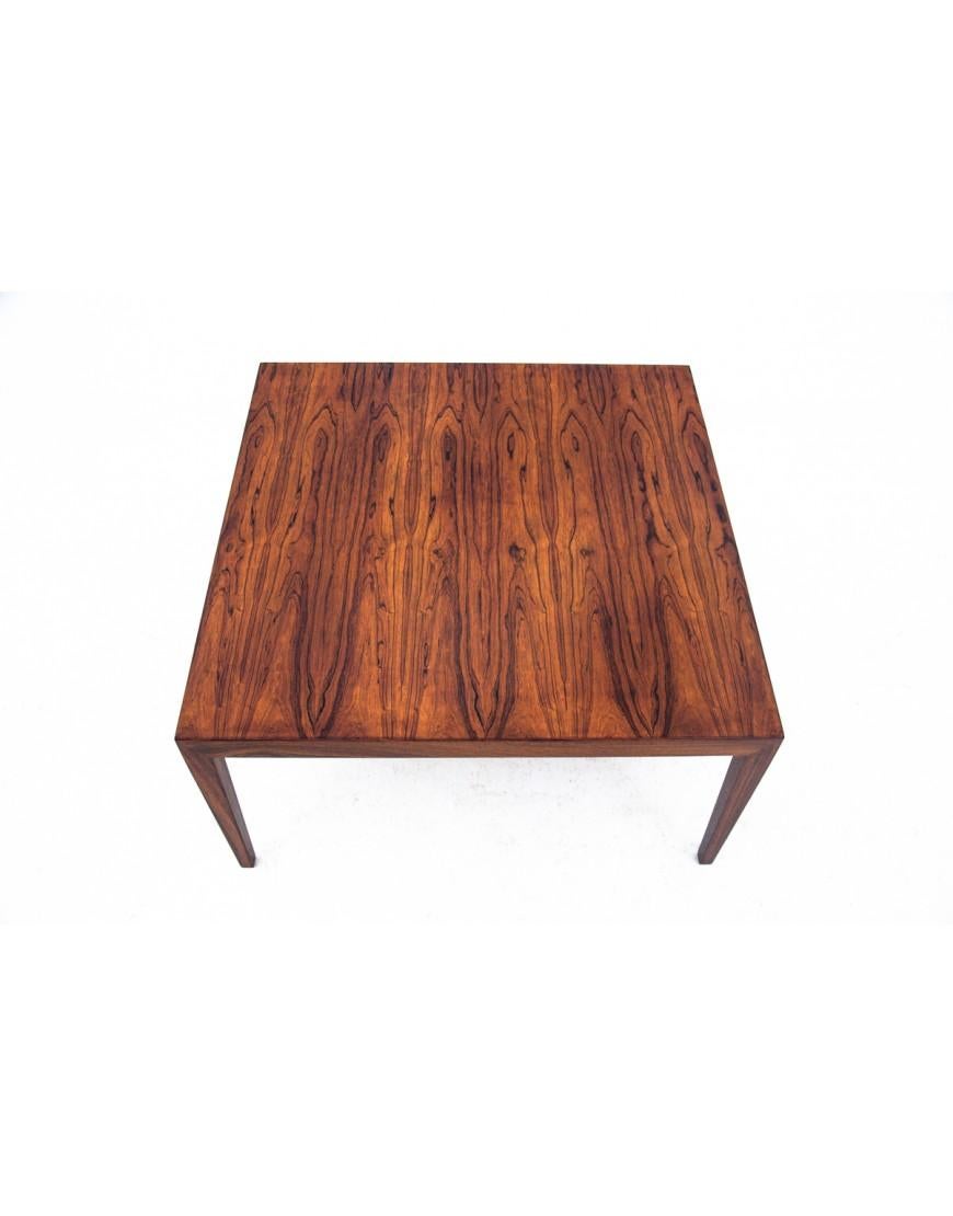 Mid-Century Modern Coffee table, Danish design, 1960s. For Sale