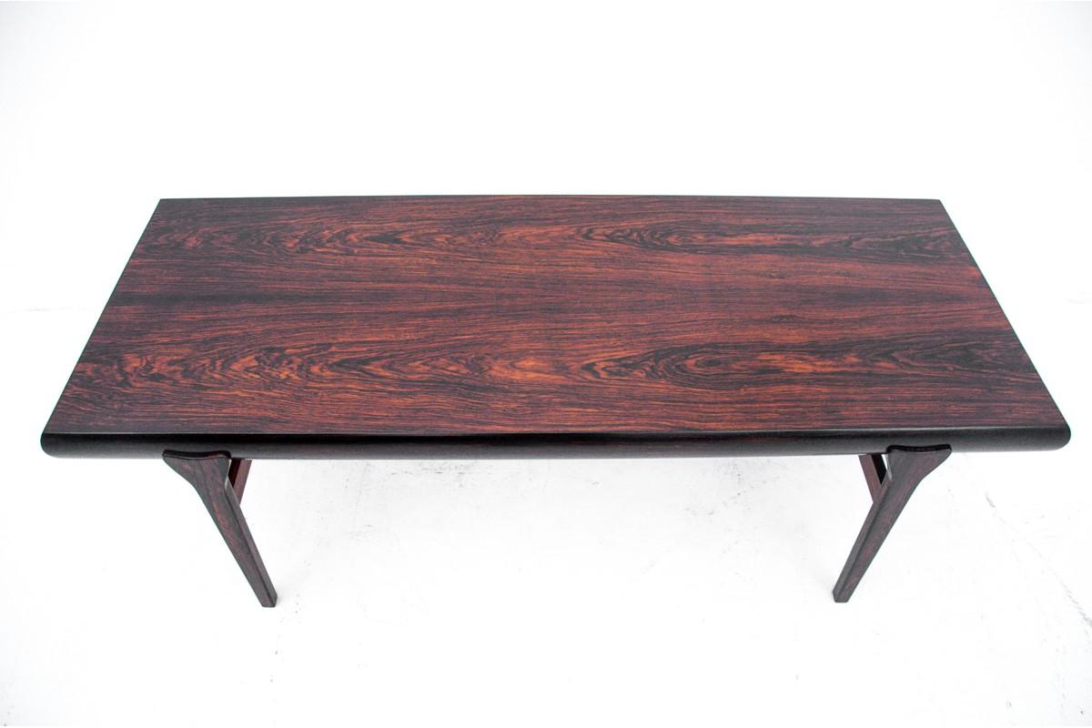 Coffee table, Denmark, 1960s. Design by Johannes Andersen. In Good Condition For Sale In Chorzów, PL